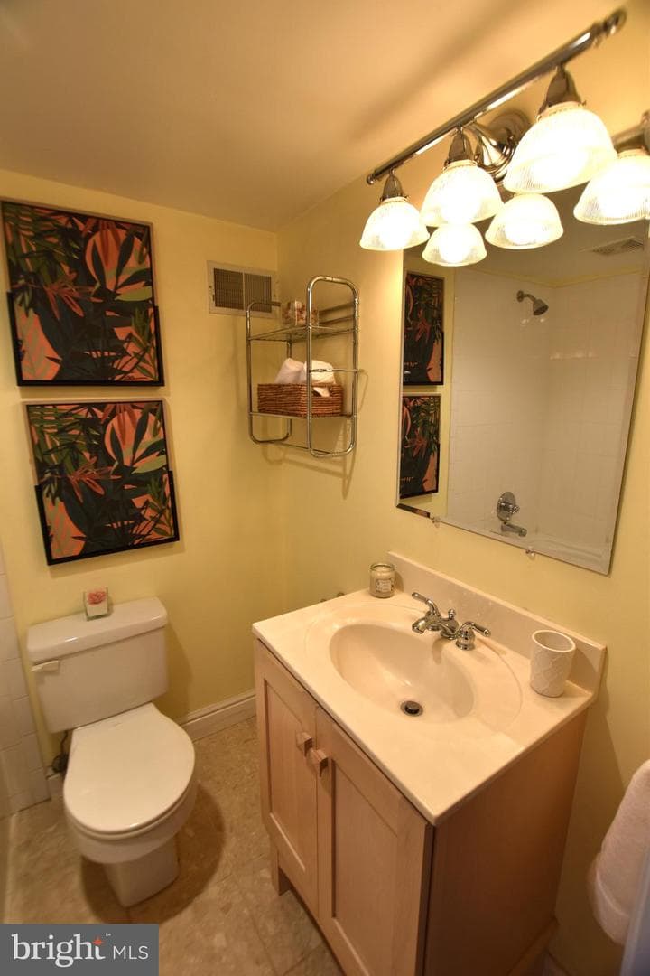 2902 Hudson Street photo 28