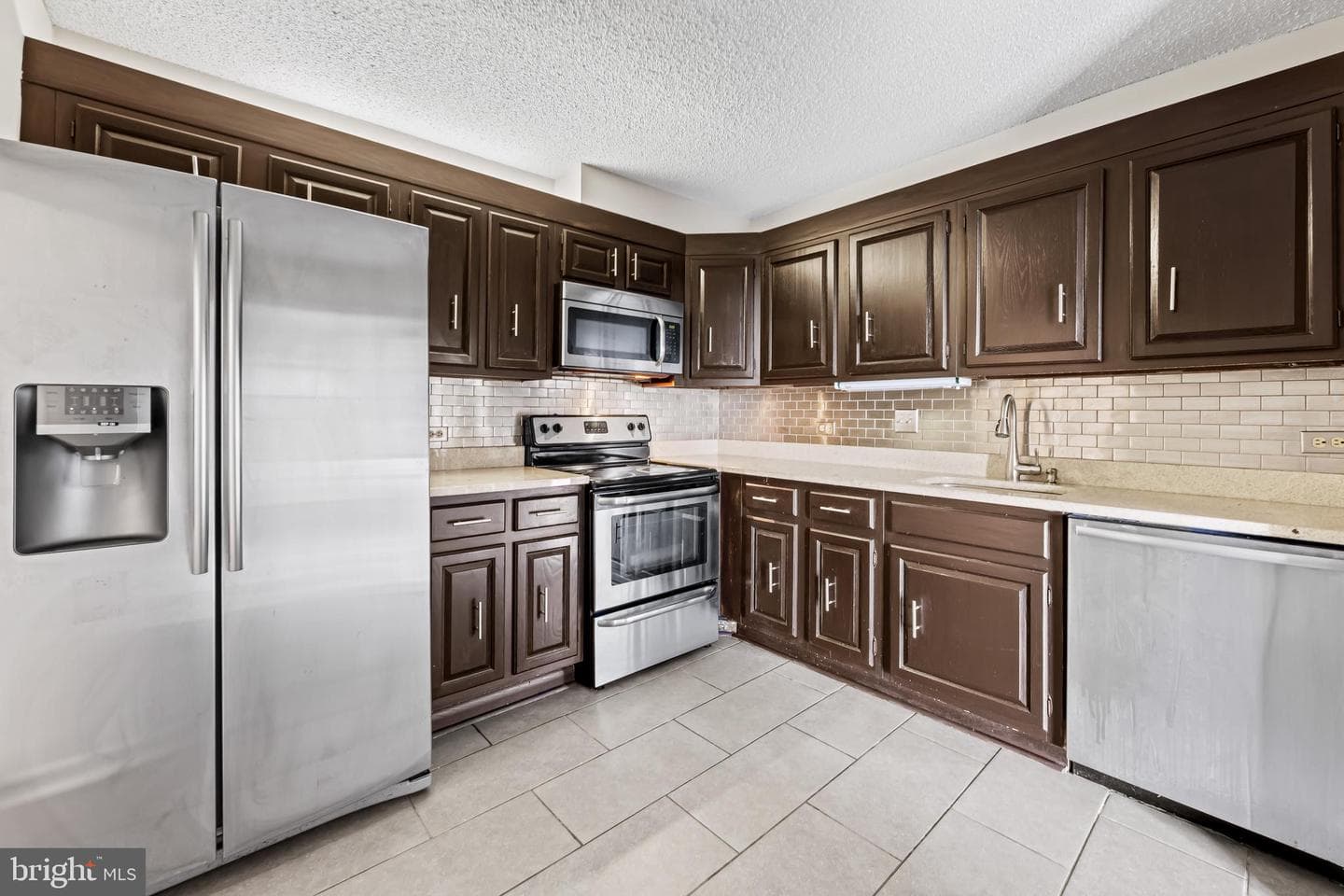 4100 N Charles Street N #803 photo 10
