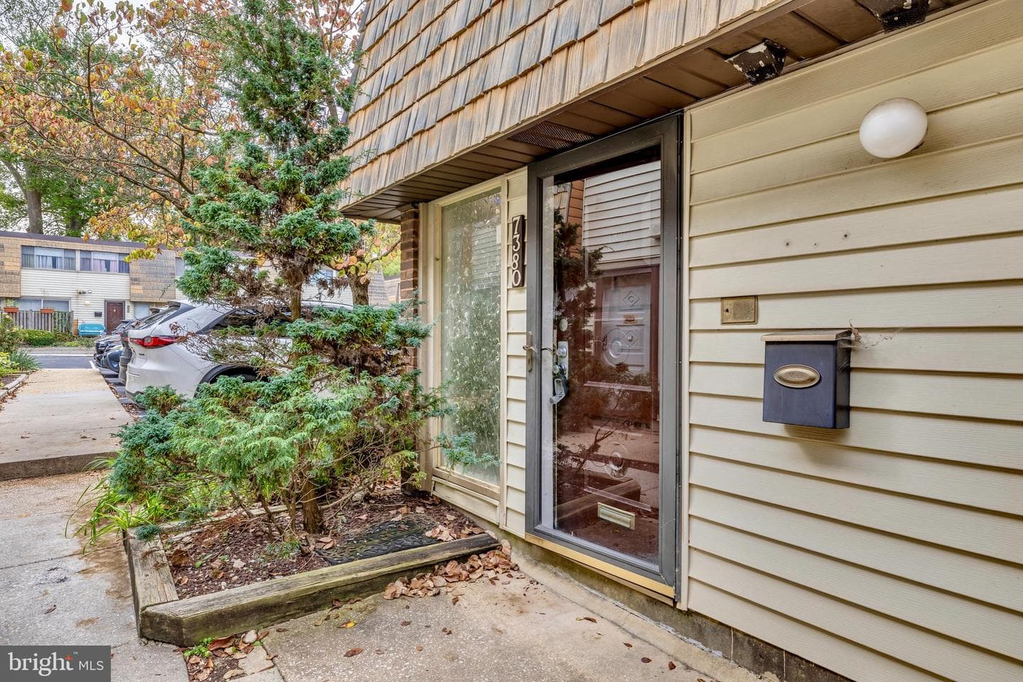 7380 Park Heights Avenue photo 1