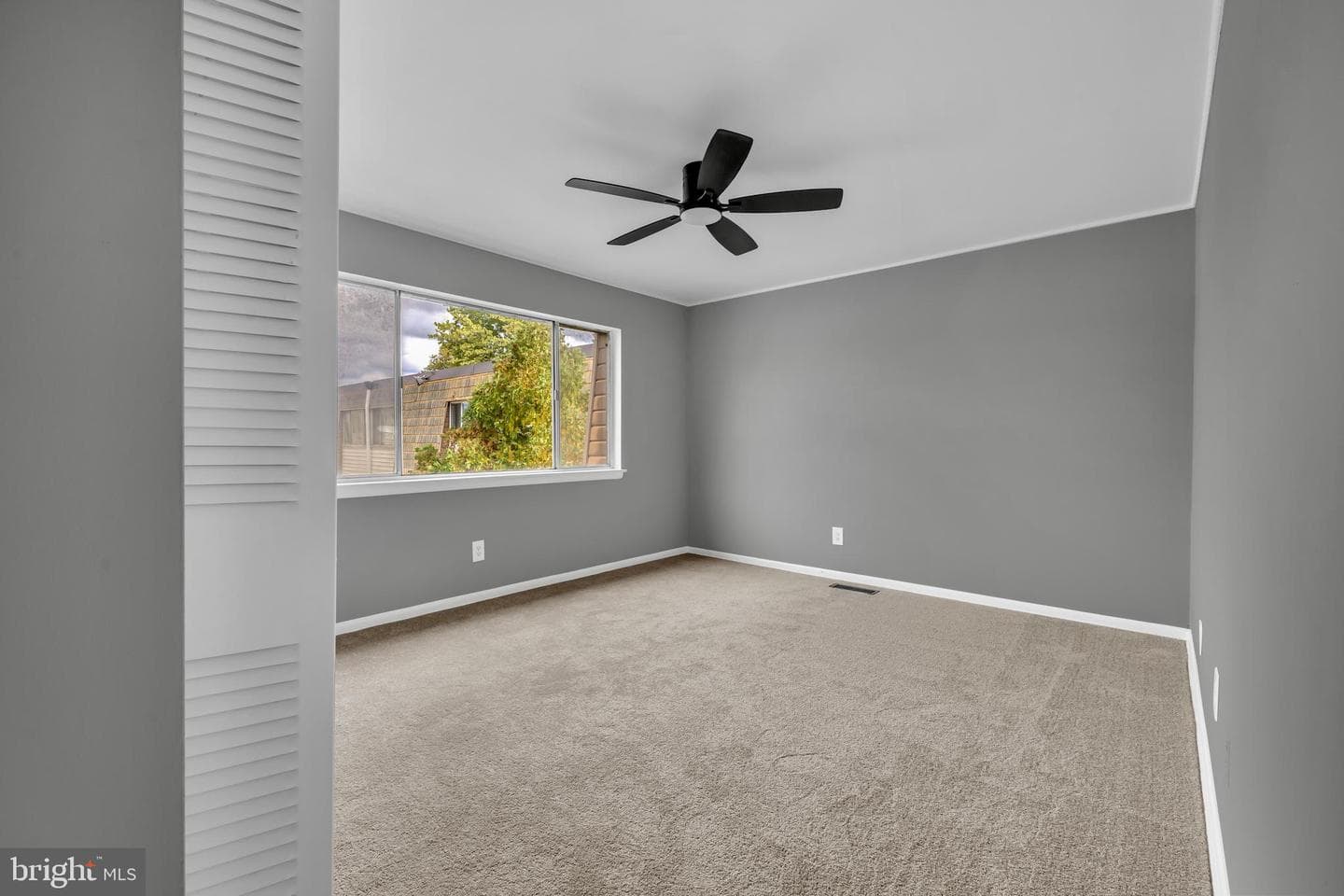 7380 Park Heights Avenue photo 31