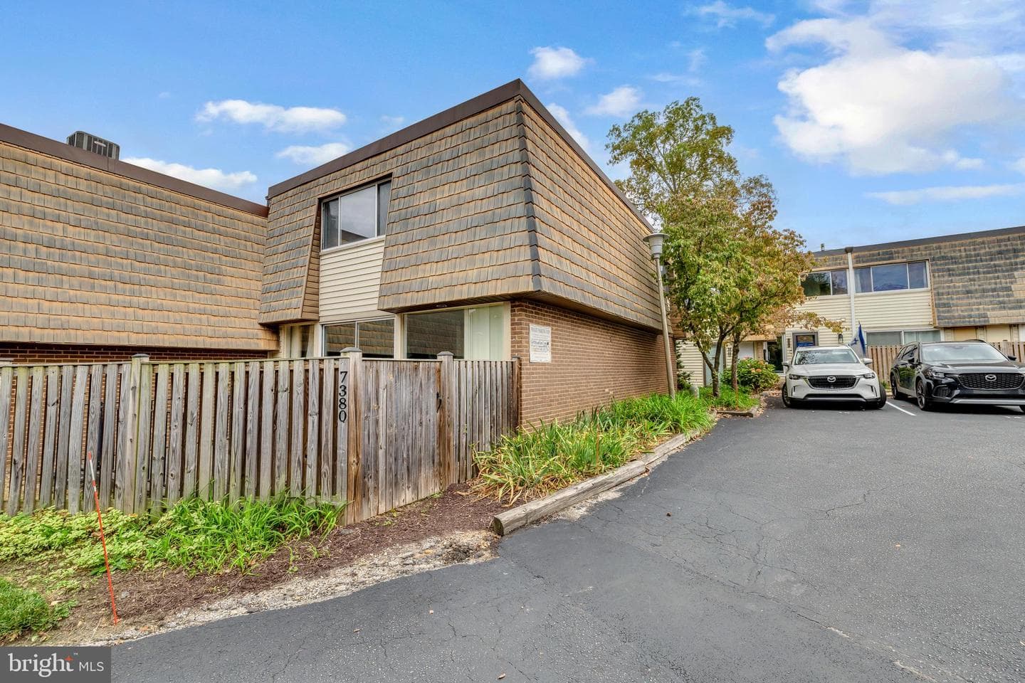 7380 Park Heights Avenue photo 4