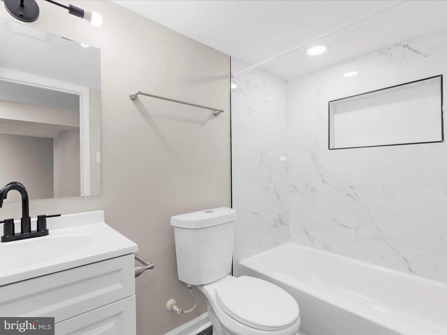 3708 Mohawk Avenue photo 42