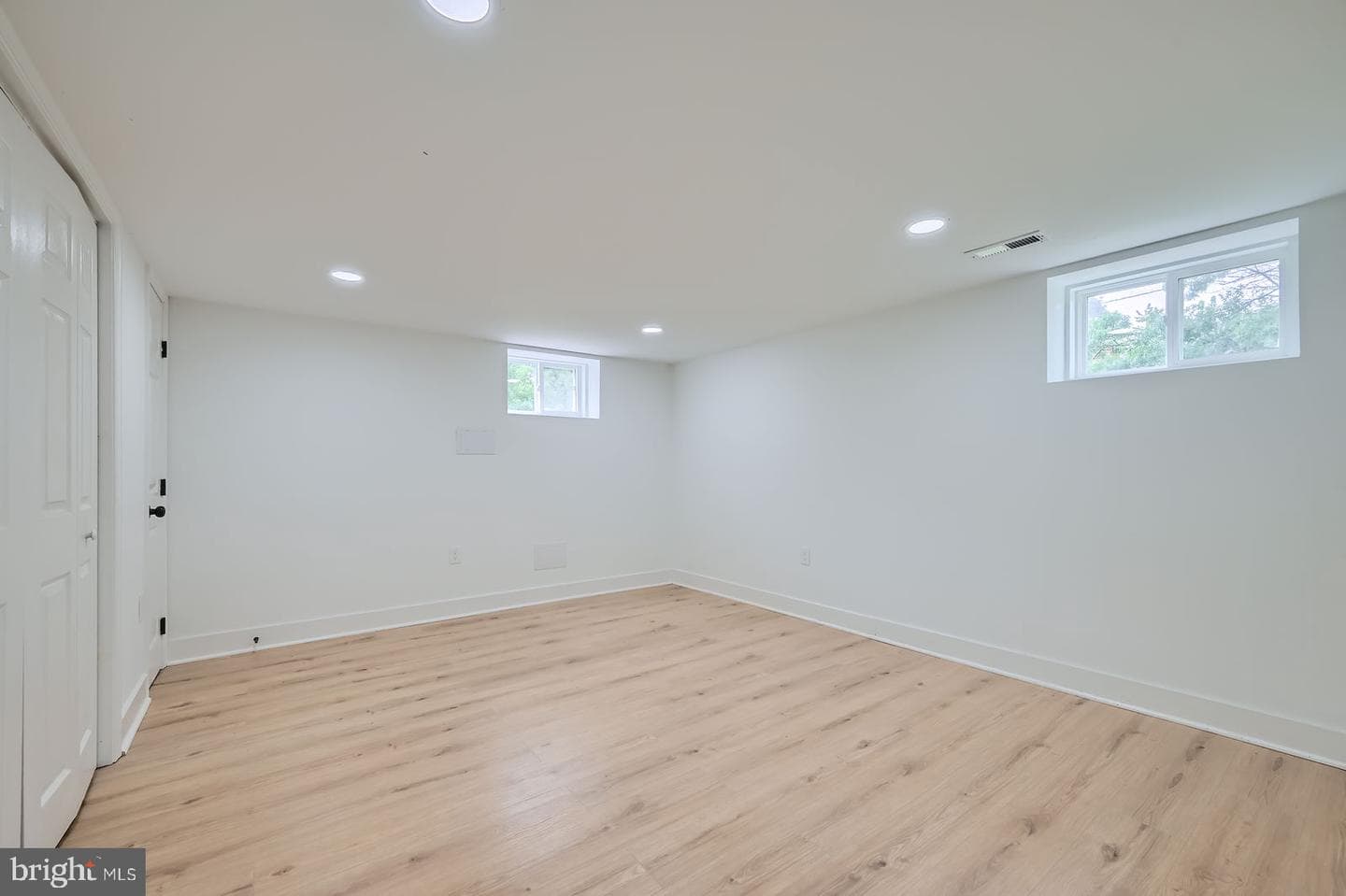 3814 Cedardale Road photo 24