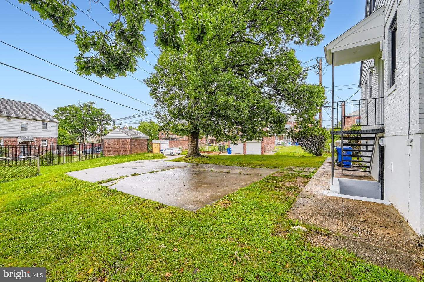 3814 Cedardale Road photo 27