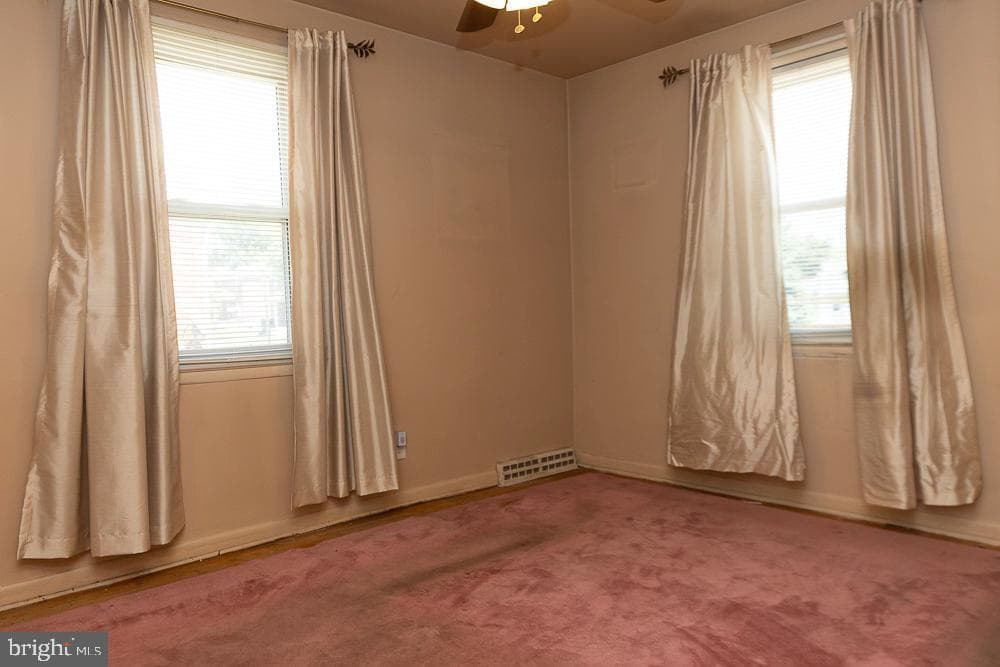 4540 Hazelwood Avenue photo 15