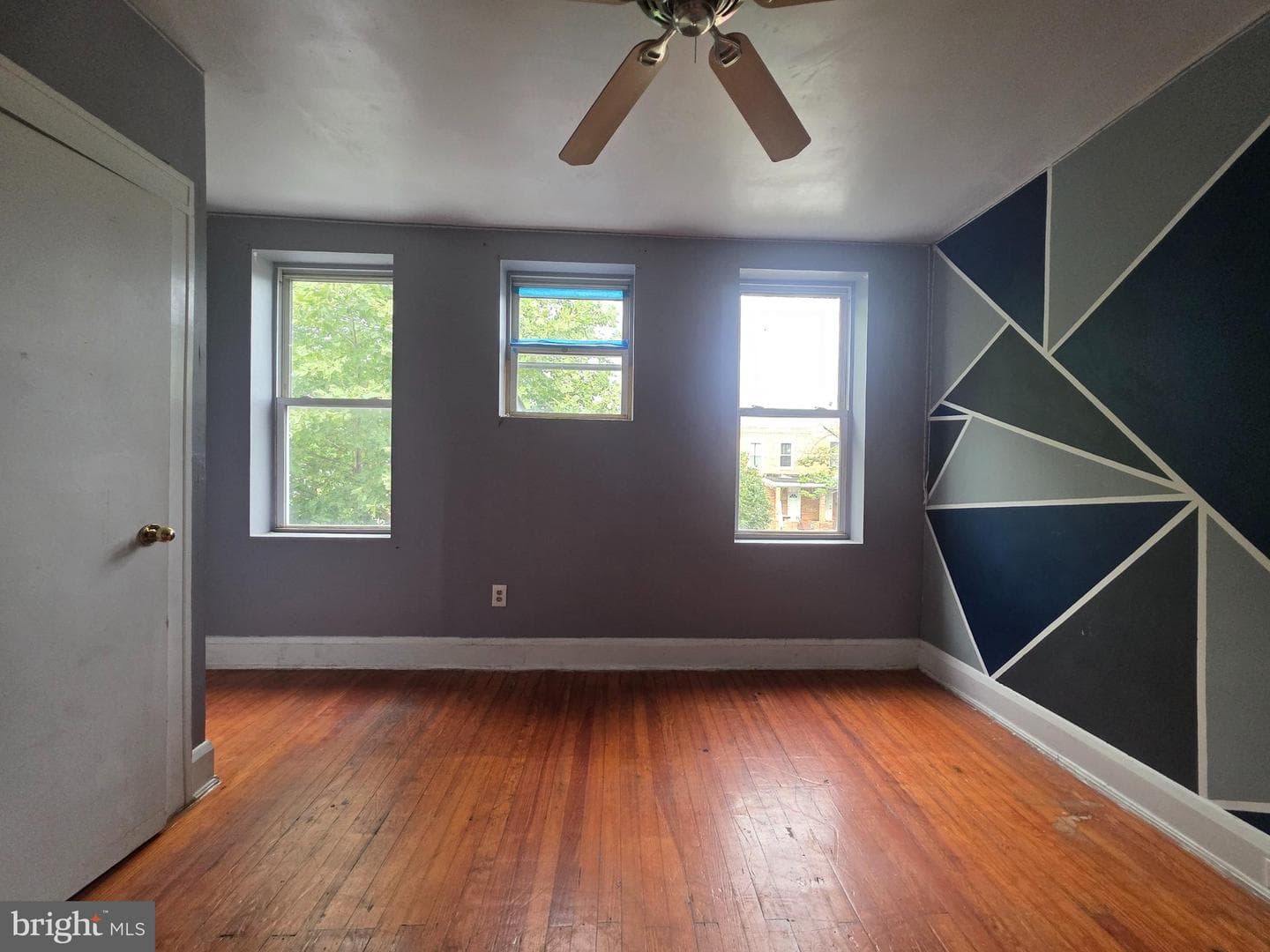 509 N Highland Avenue photo 11