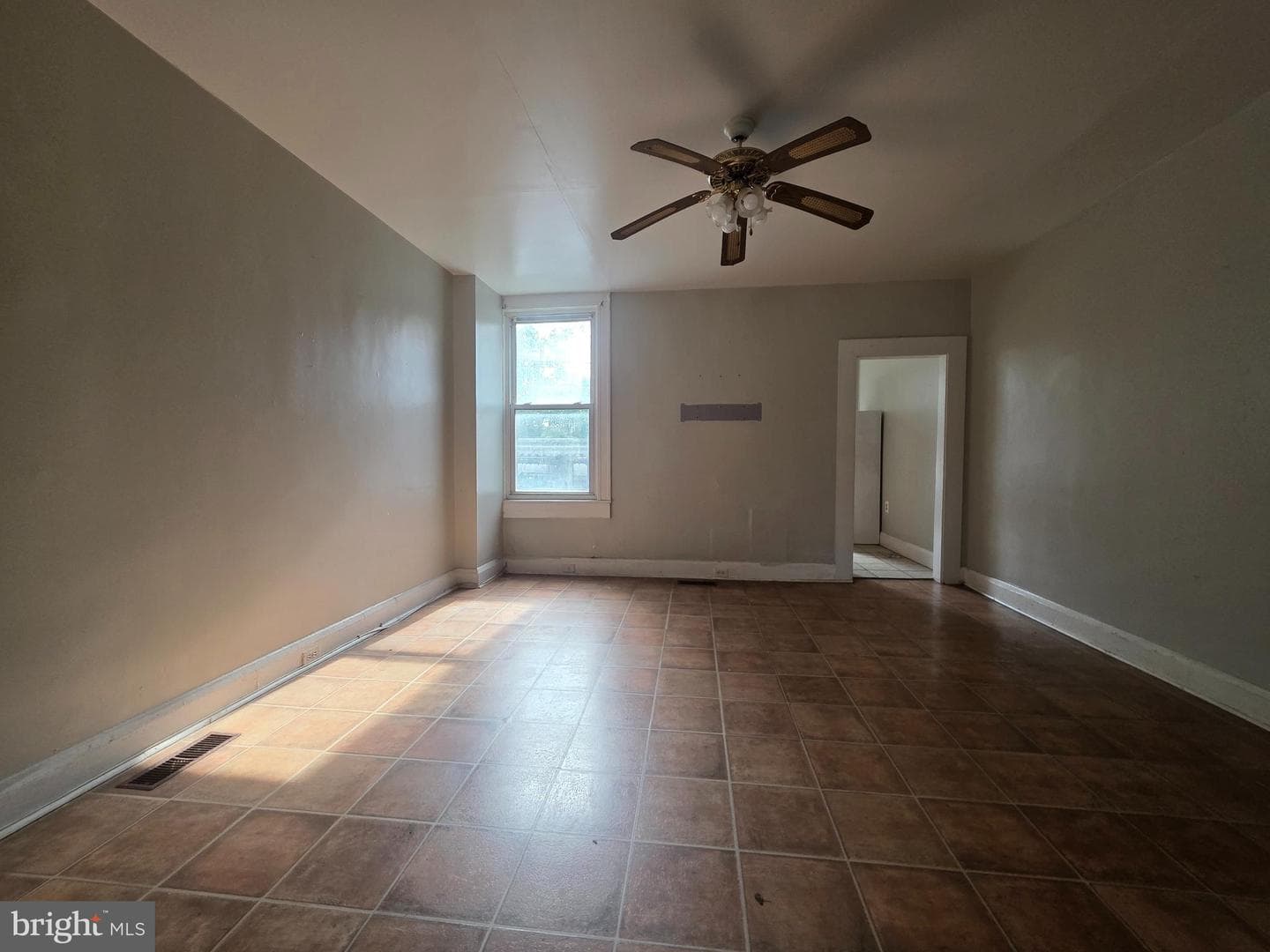 509 N Highland Avenue photo 4