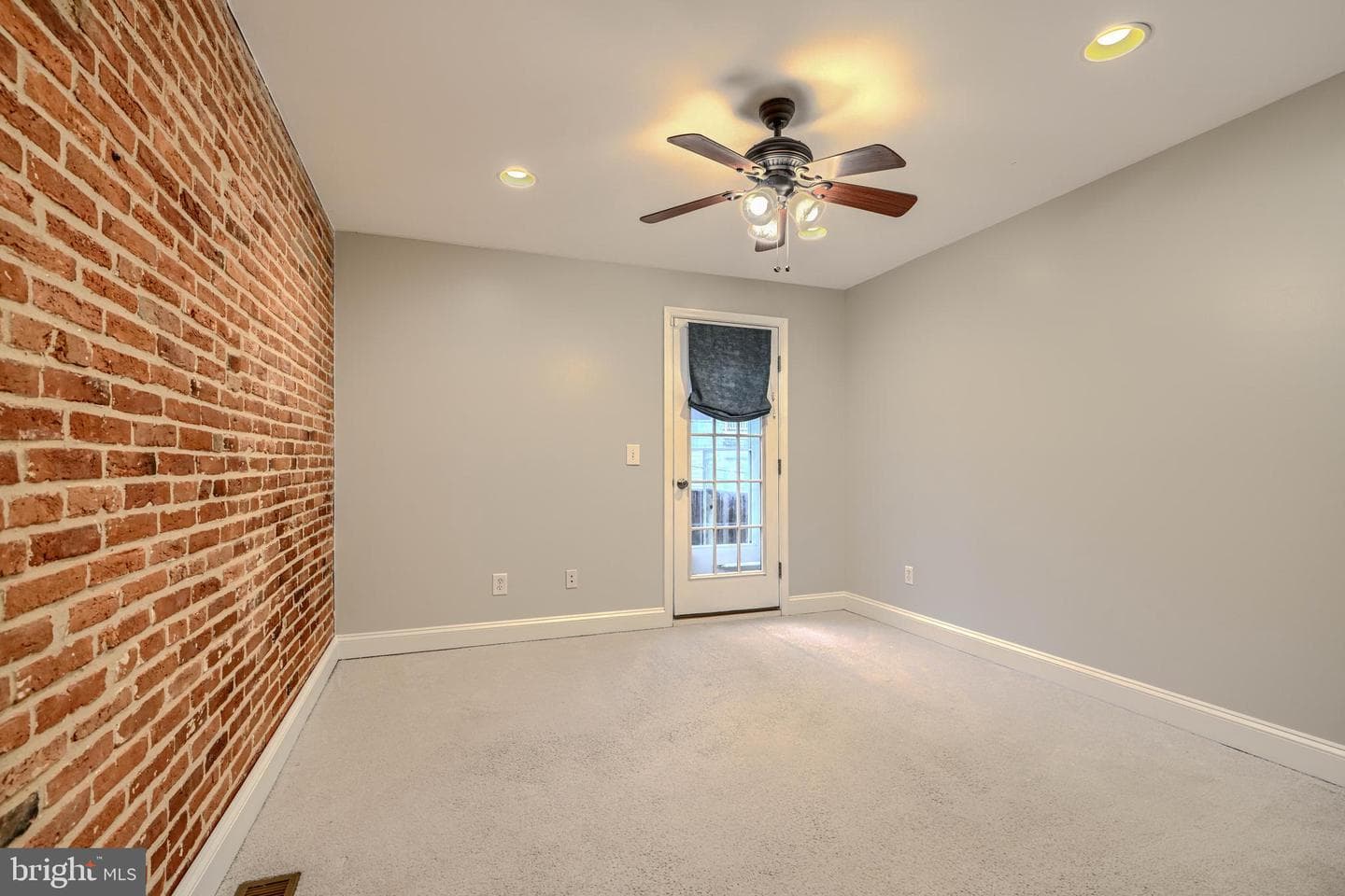 1413 Hull Street photo 14