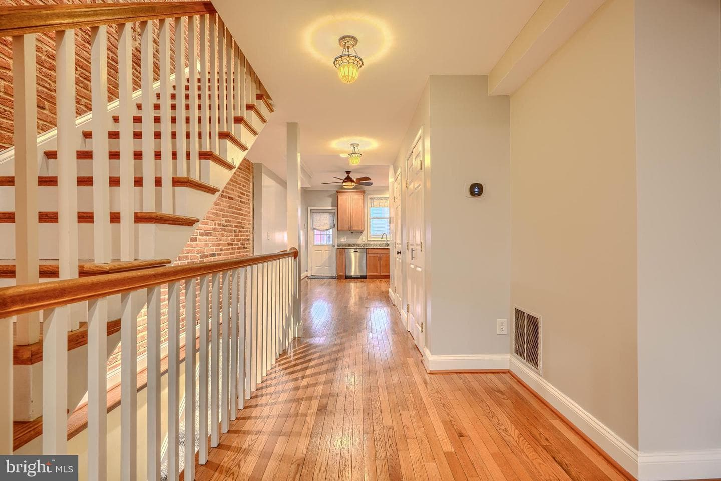 1413 Hull Street photo 8