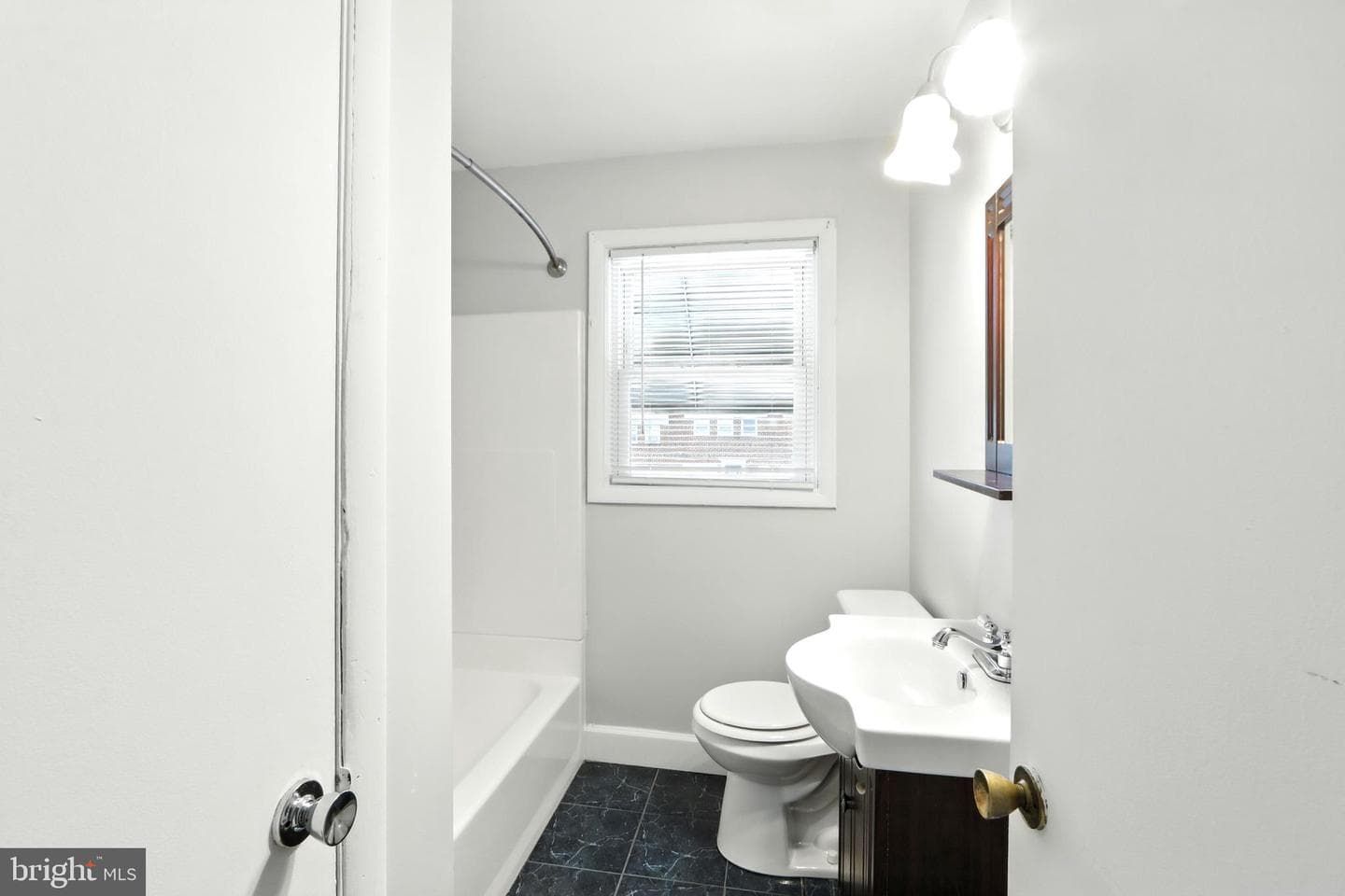 4255 Labyrinth Road photo 12