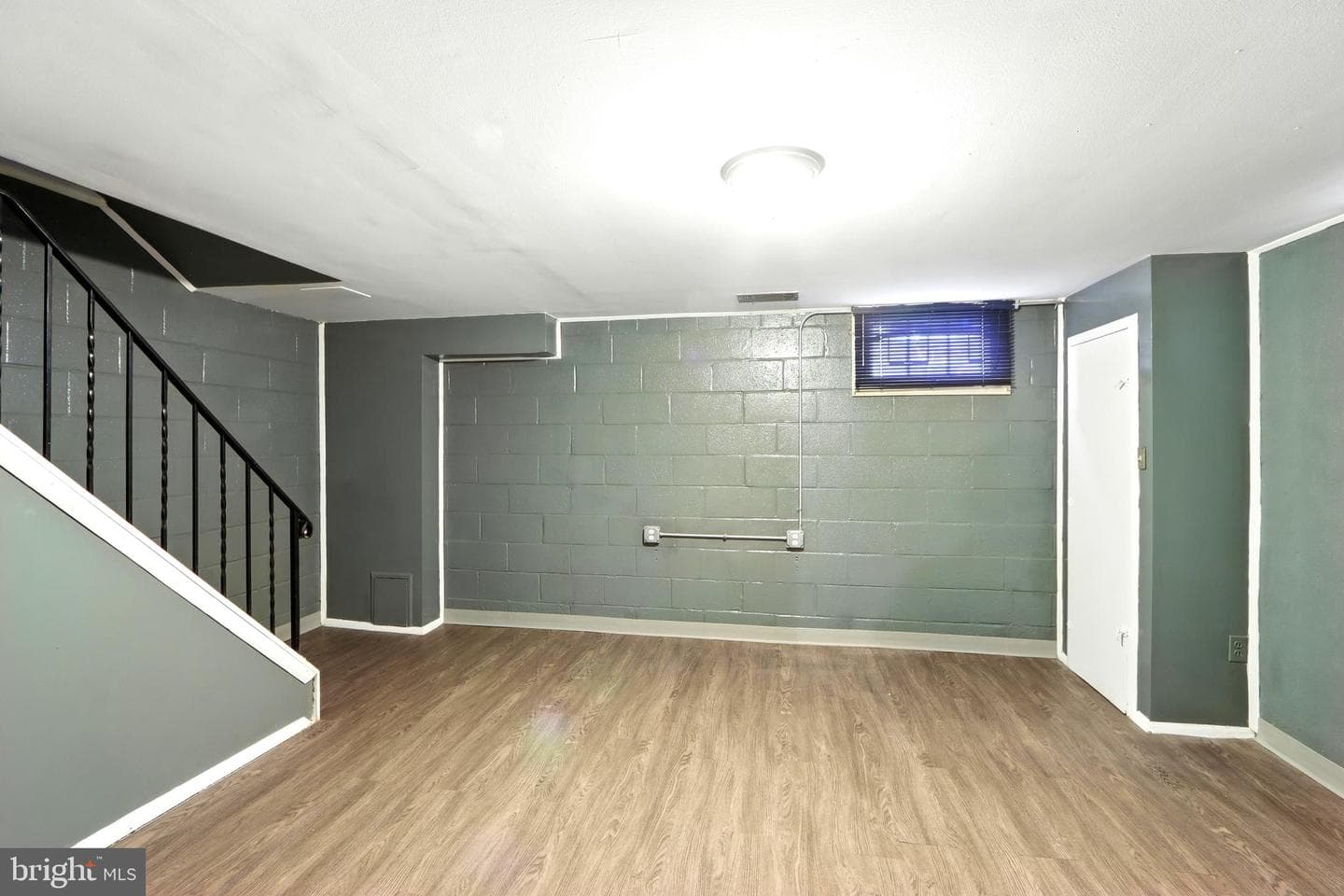 4255 Labyrinth Road photo 22