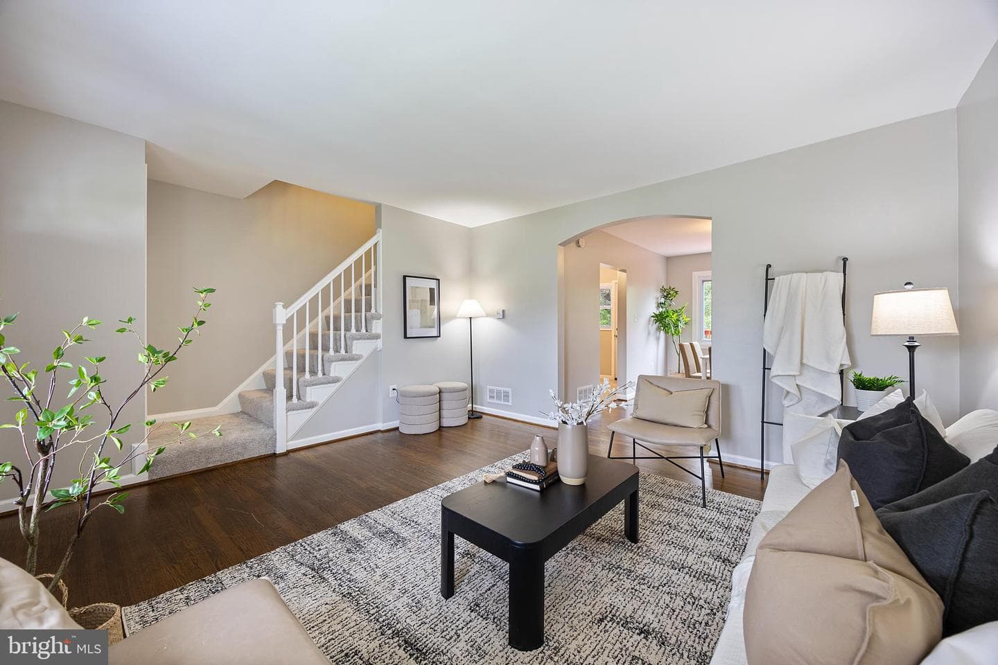 4703 Williston Street photo 7