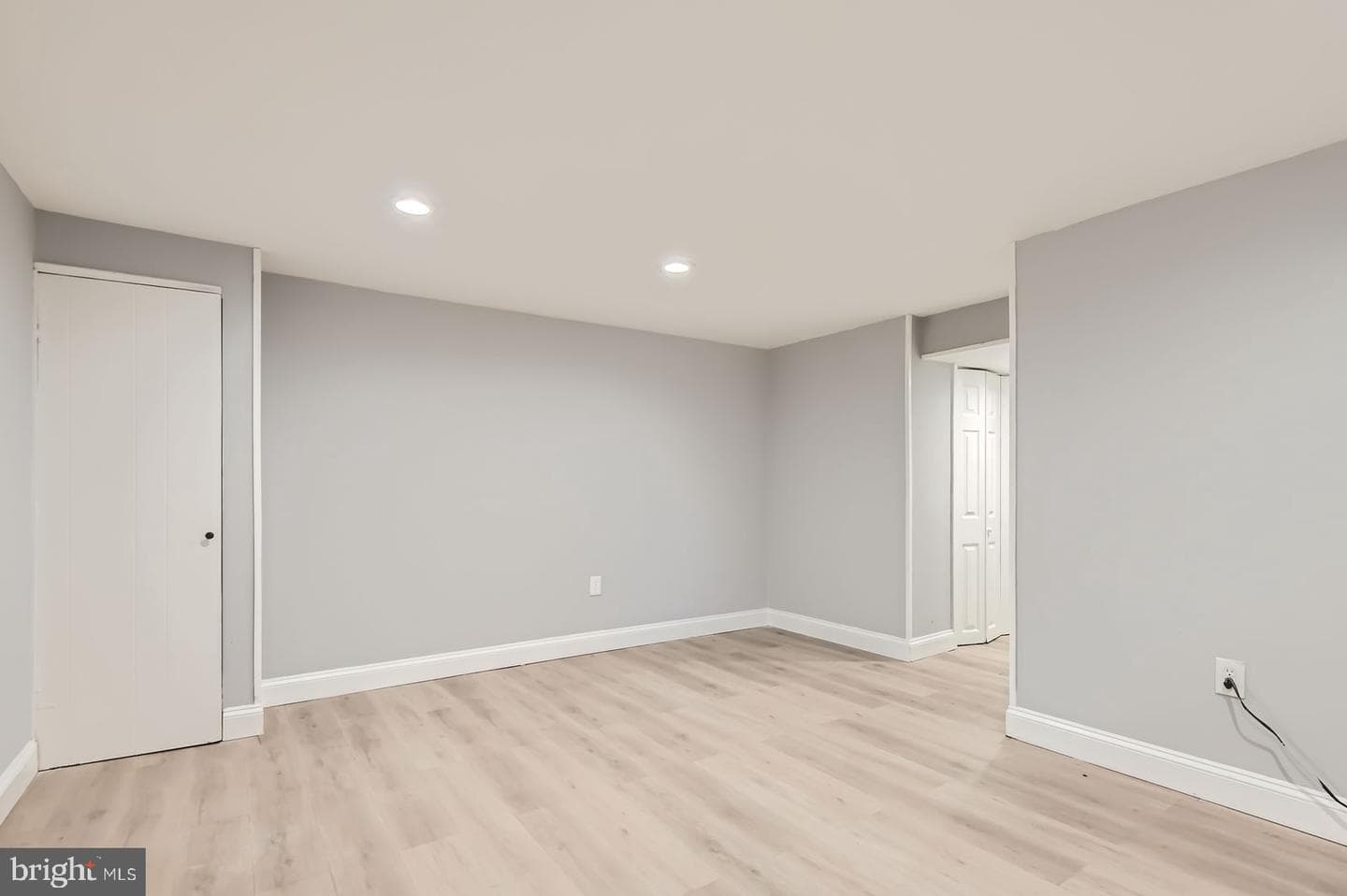 3401 Woodring Avenue photo 22