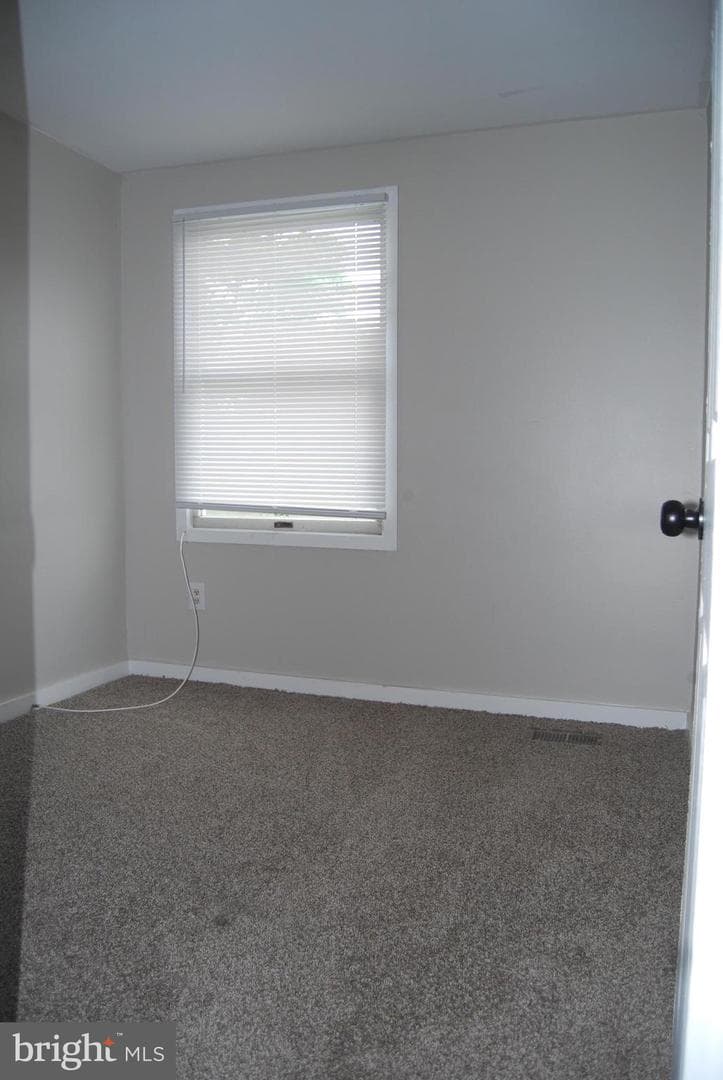 2400 Ridgely Street photo 11