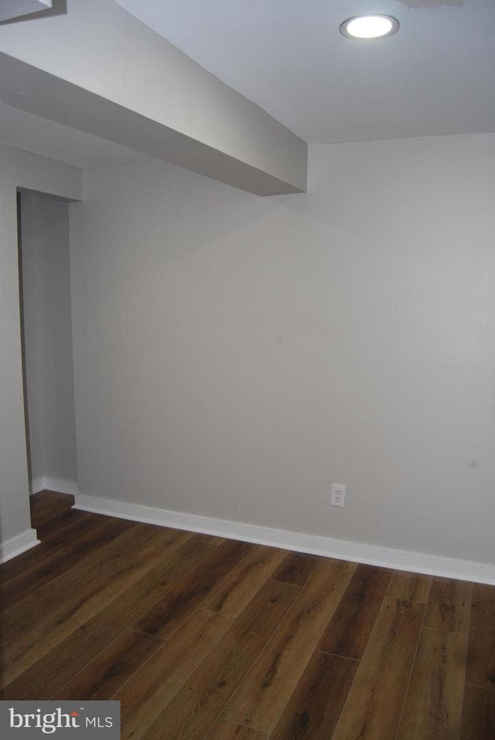 2400 Ridgely Street photo 17