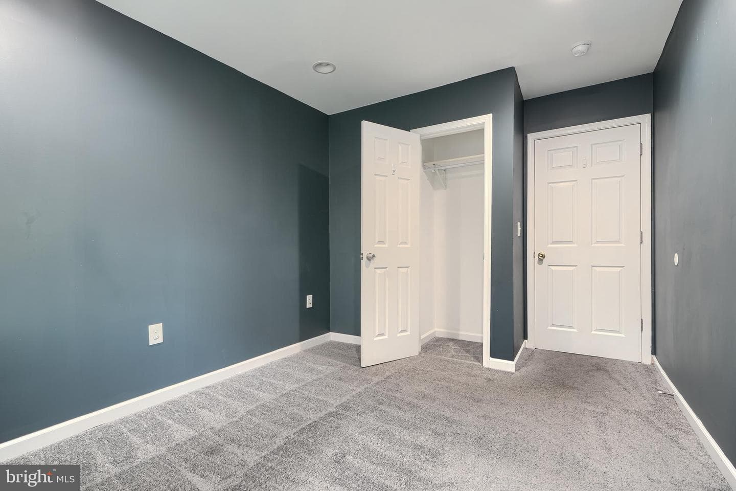 930 Washington Boulevard photo 12