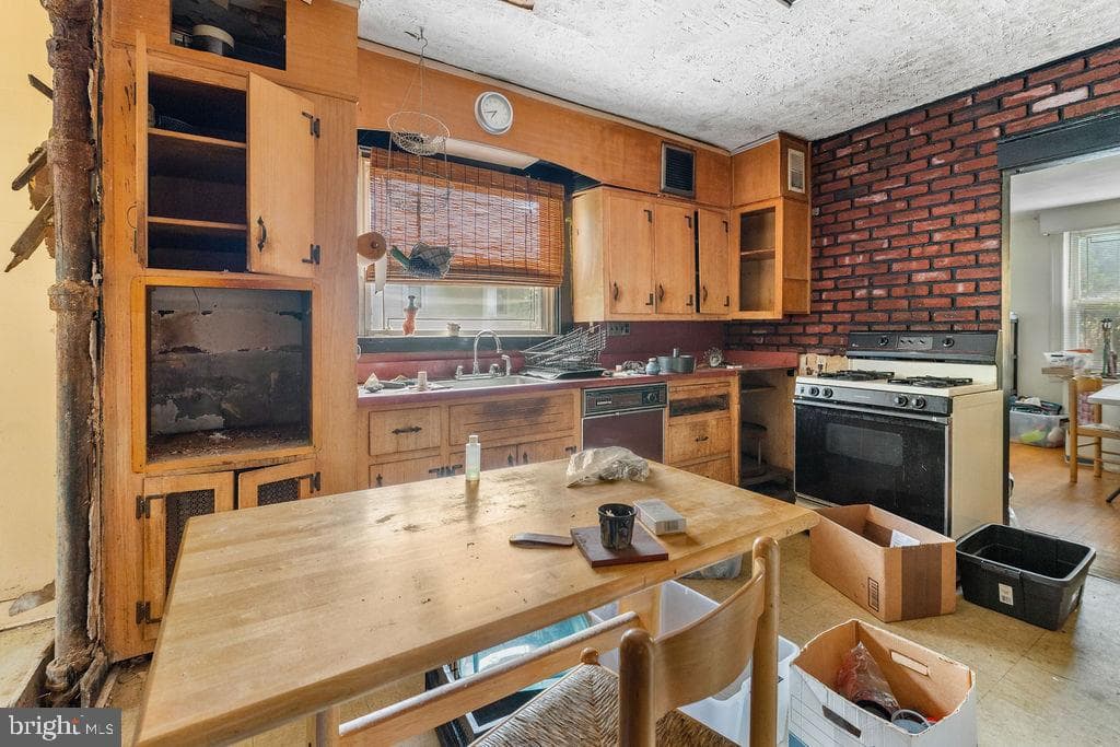 3501 Glen Avenue photo 13
