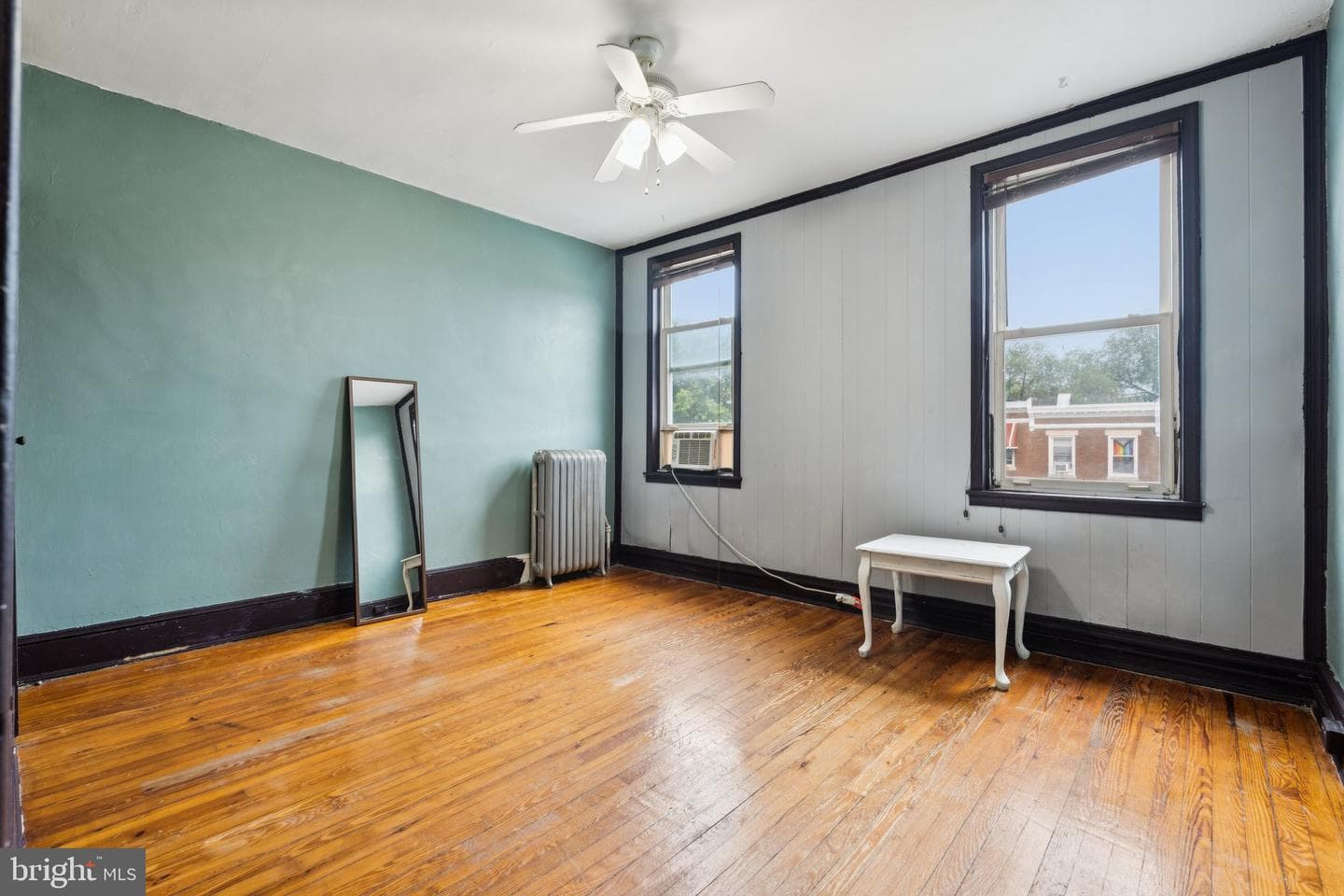 304 W 31st Street photo 15