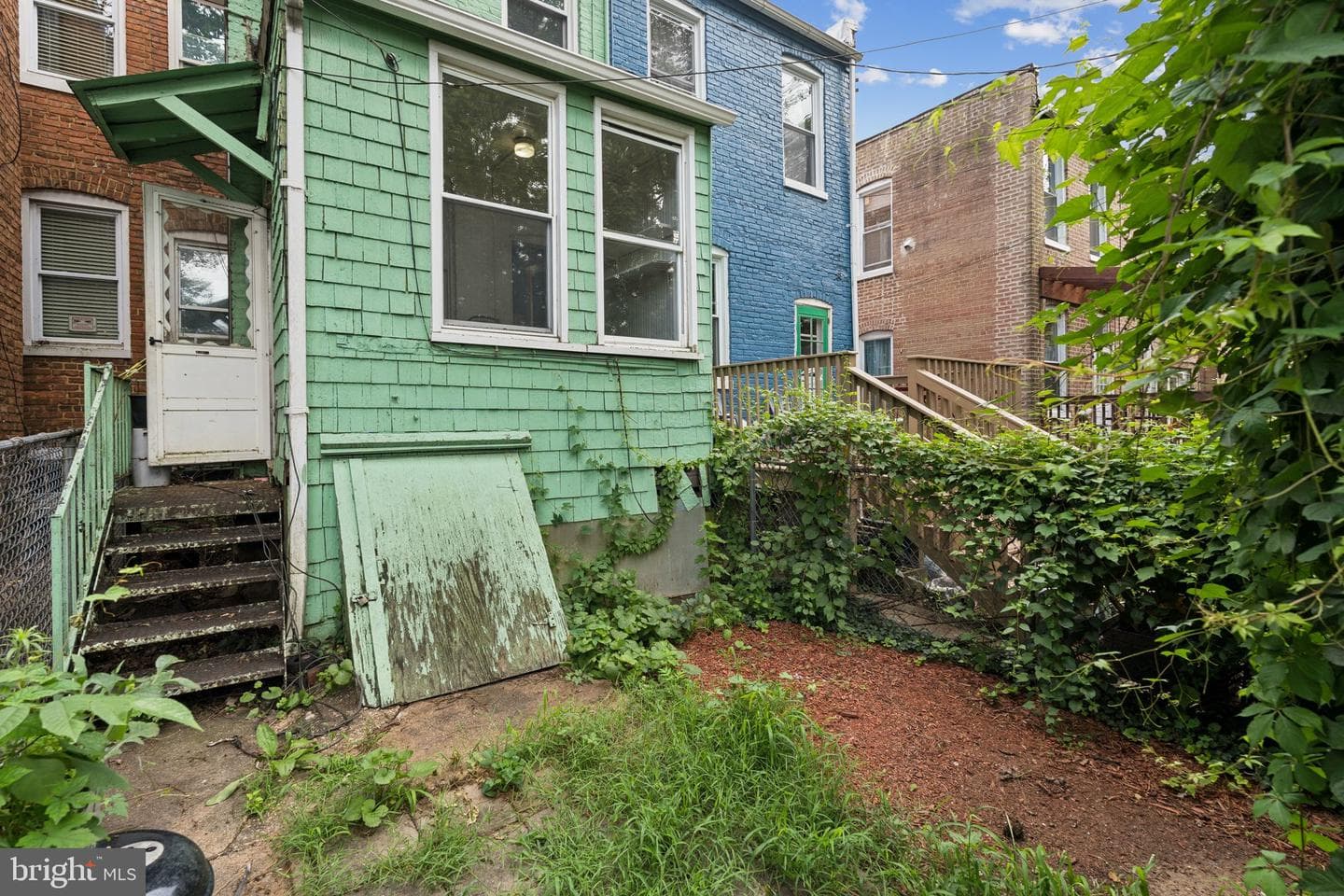 304 W 31st Street photo 29