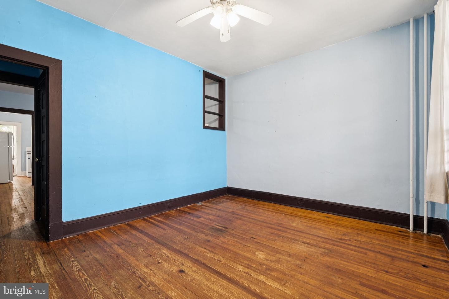 304 W 31st Street photo 4