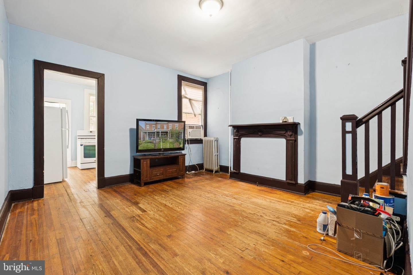 304 W 31st Street photo 7
