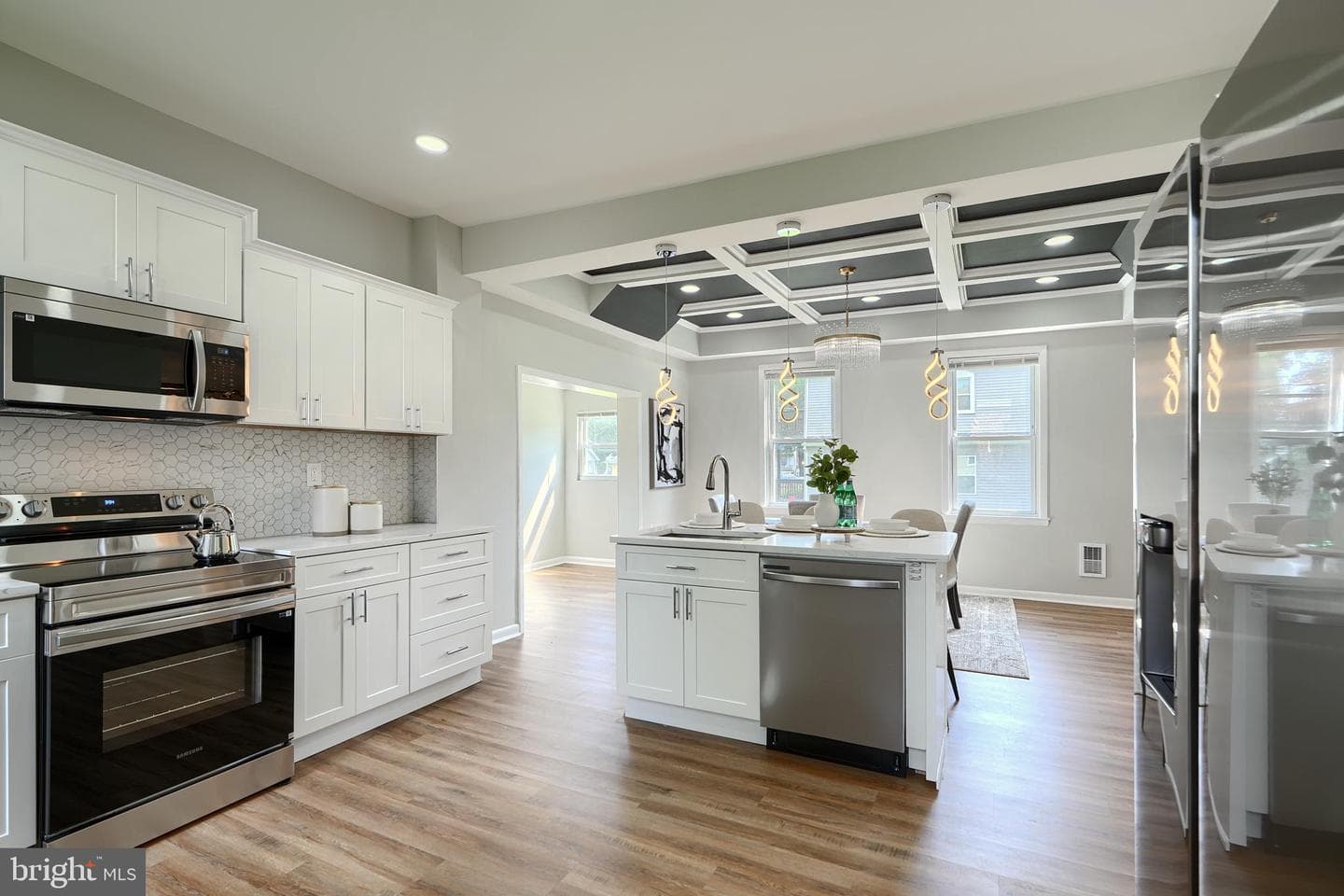 3715 Milford Avenue photo 33