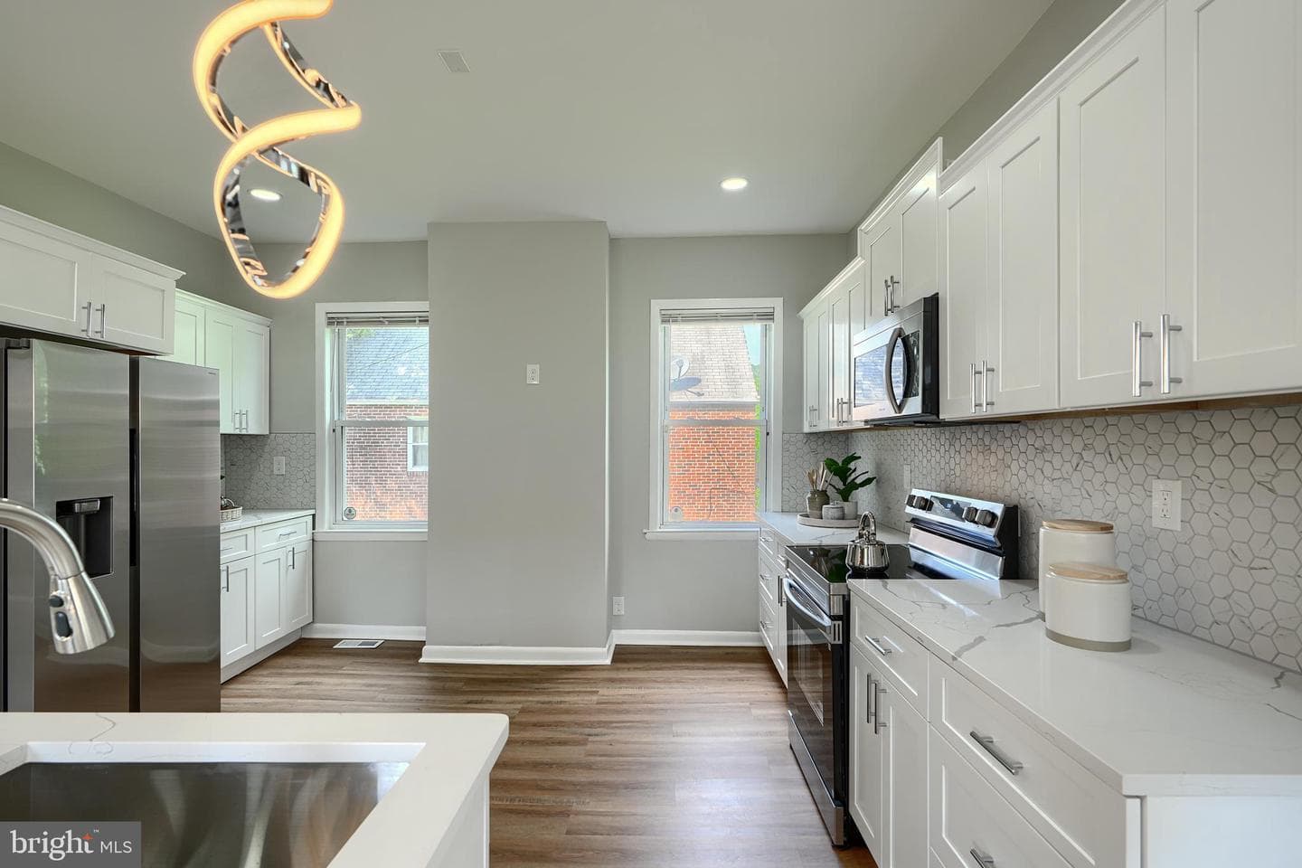 3715 Milford Avenue photo 37
