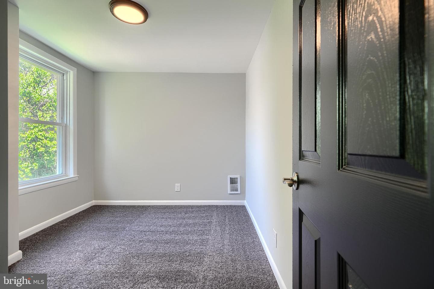 3715 Milford Avenue photo 43