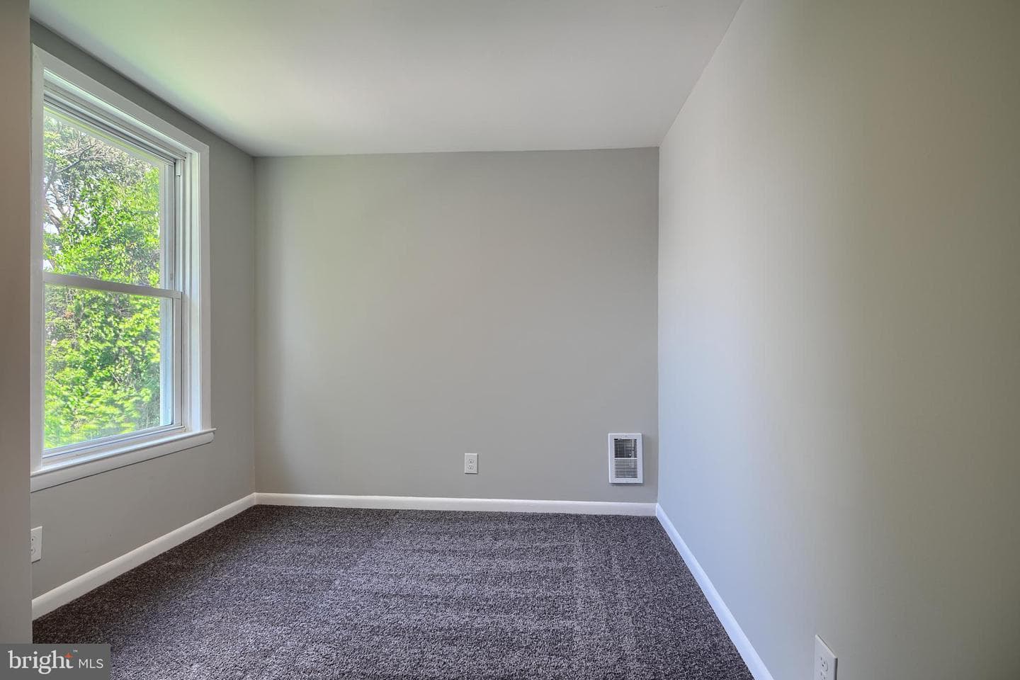 3715 Milford Avenue photo 44