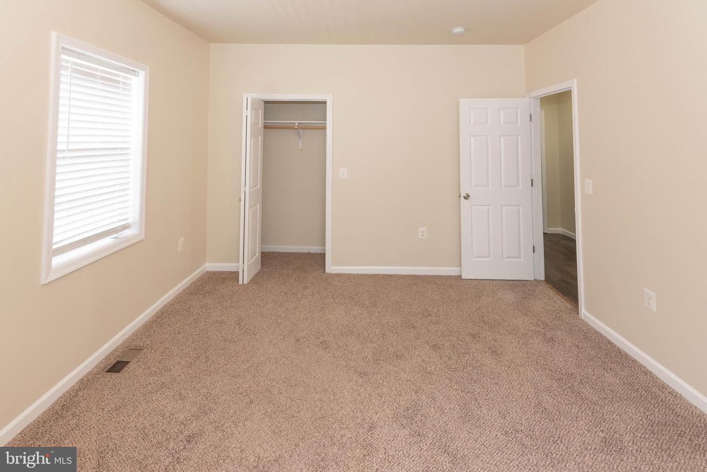 3923 Fairview Avenue photo 20