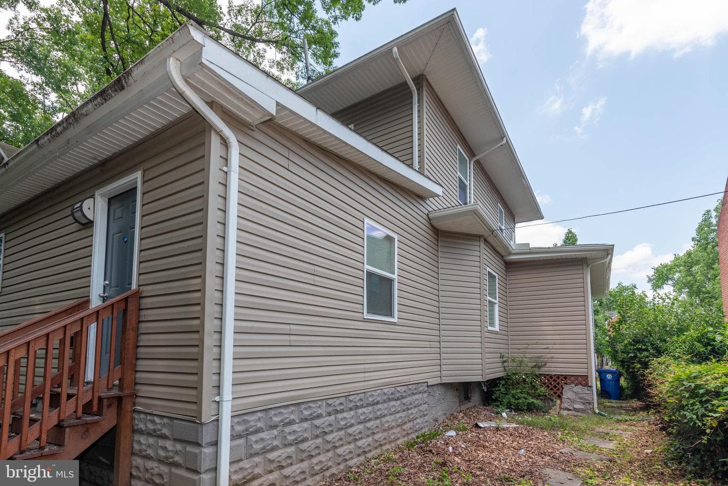 3923 Fairview Avenue photo 35