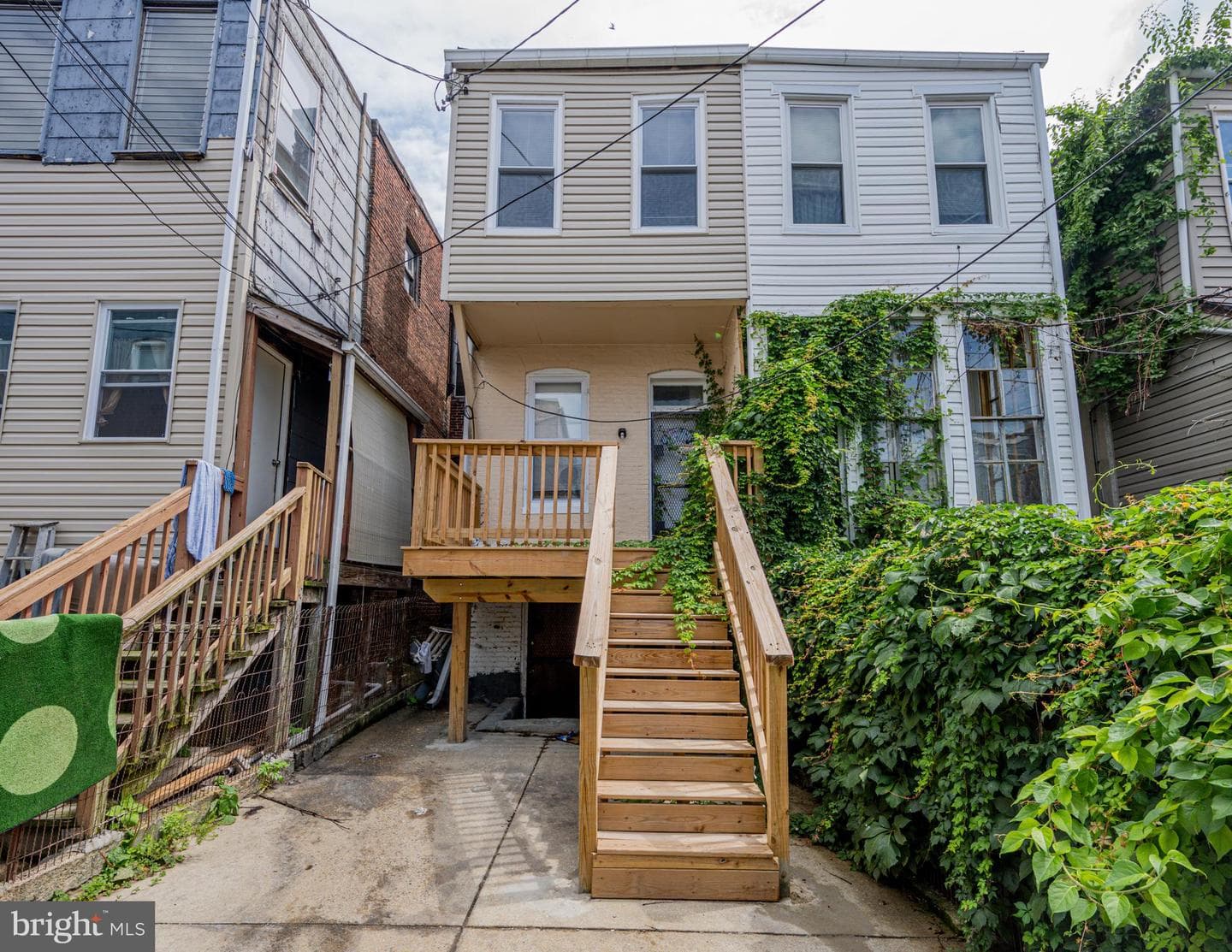 2812 Auchentoroly Terrace photo 30