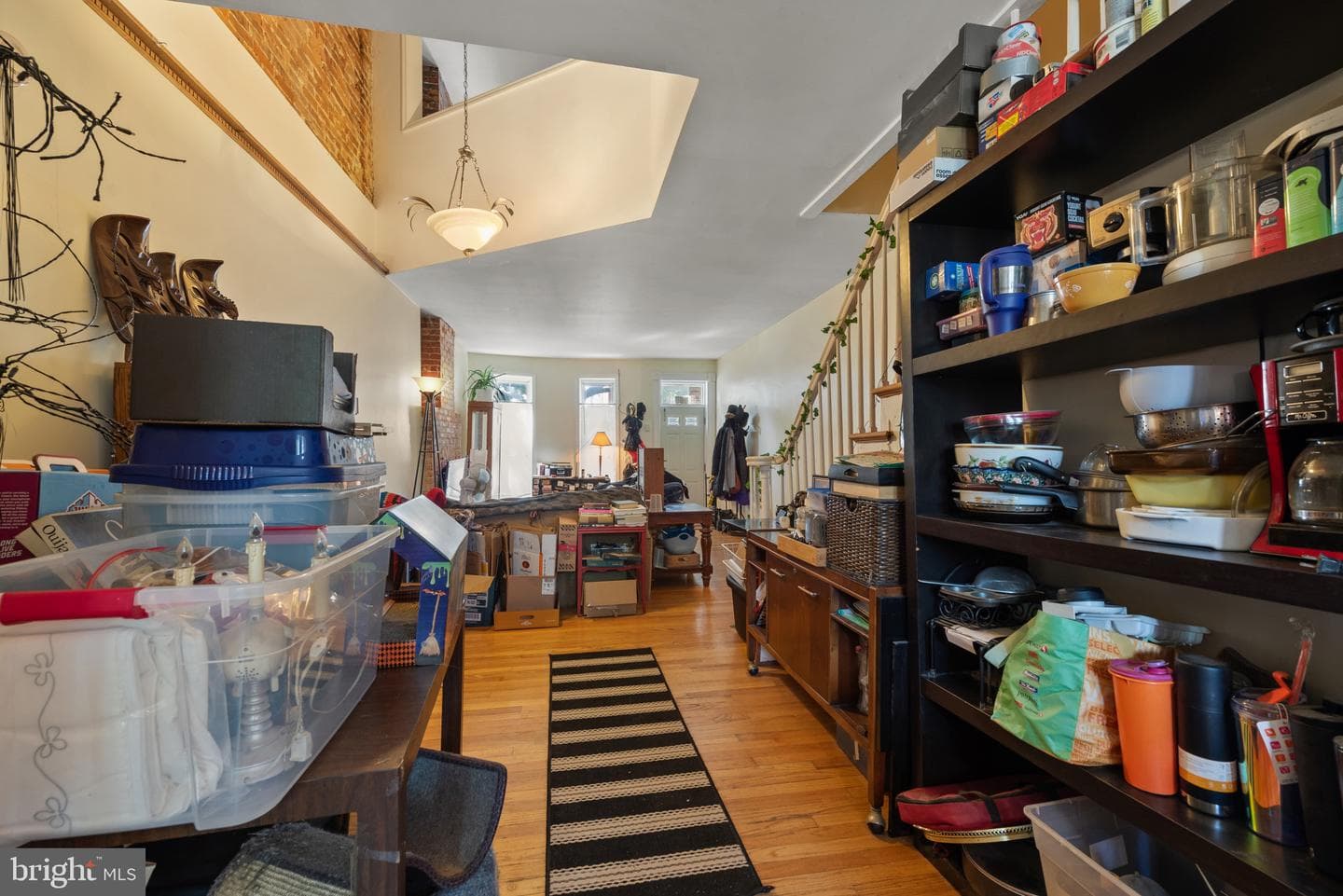 508 W 27th Street W photo 7