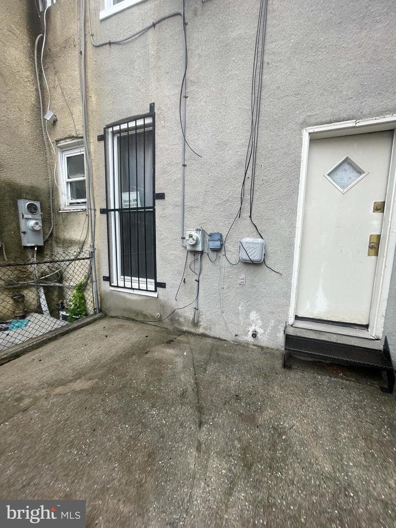 309 E 22nd Street photo 3