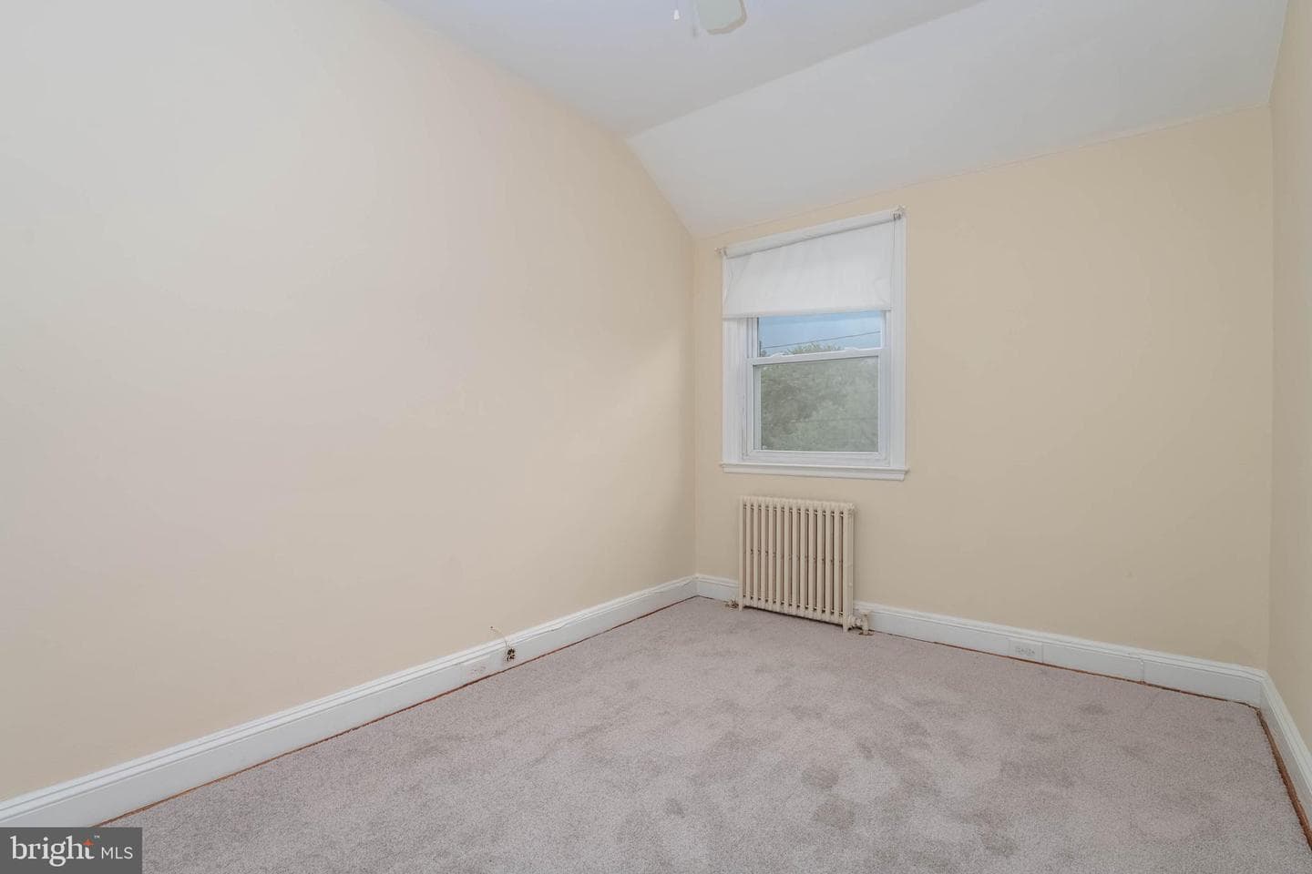 1325 Crofton Road photo 13