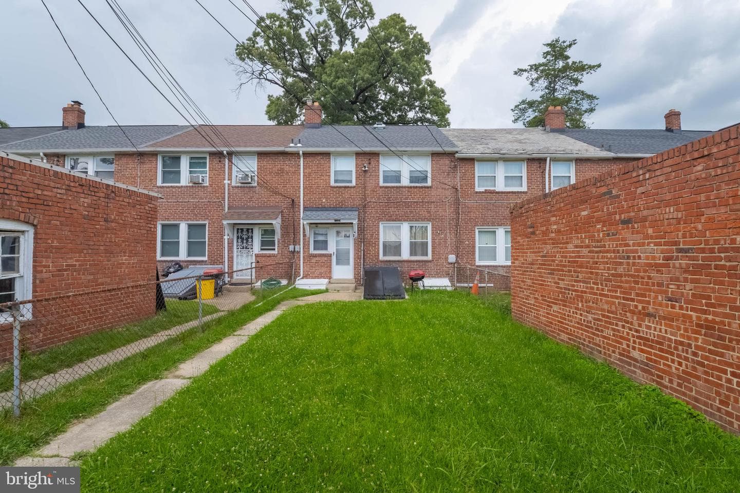 1325 Crofton Road photo 23
