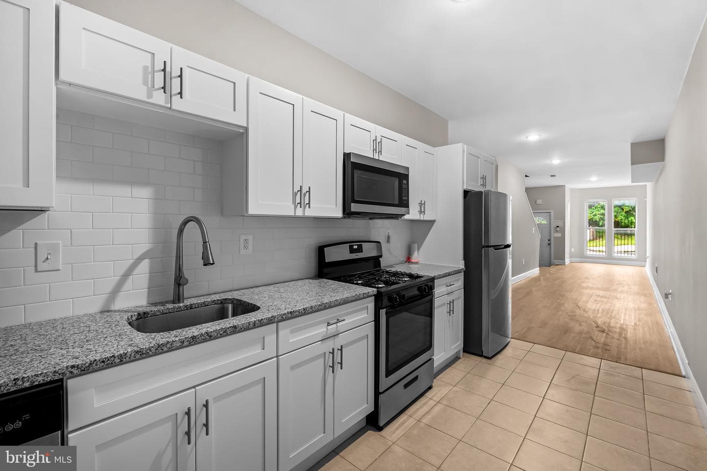 1605 Clifton Avenue photo 14