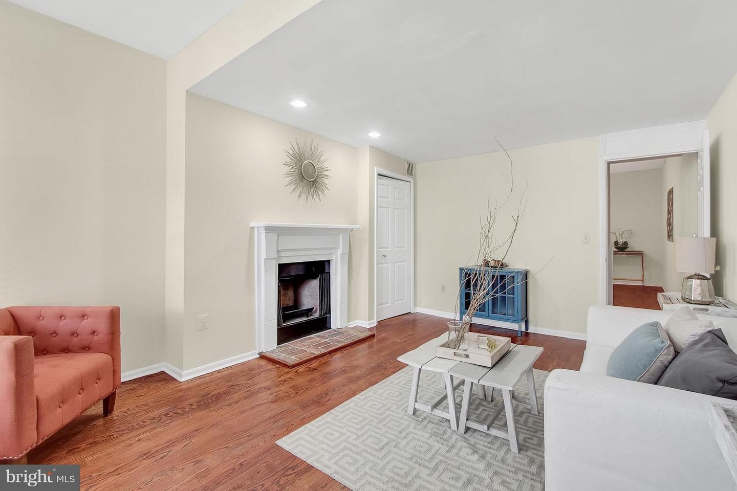 1029 S Hanover Street photo 3