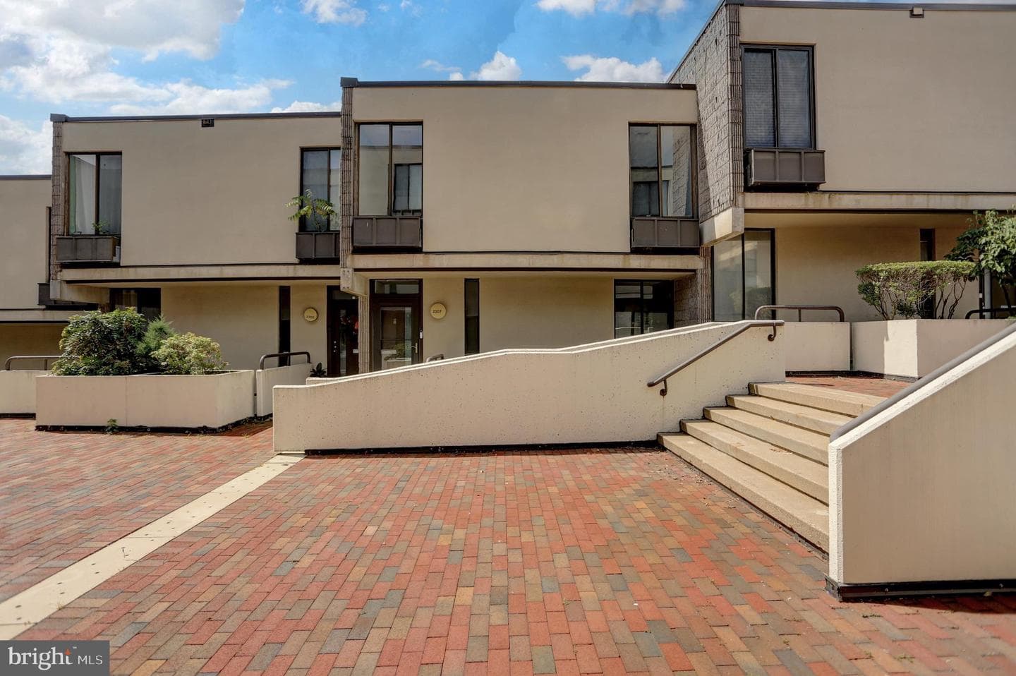 2307 Pennyroyal Terrace photo 44