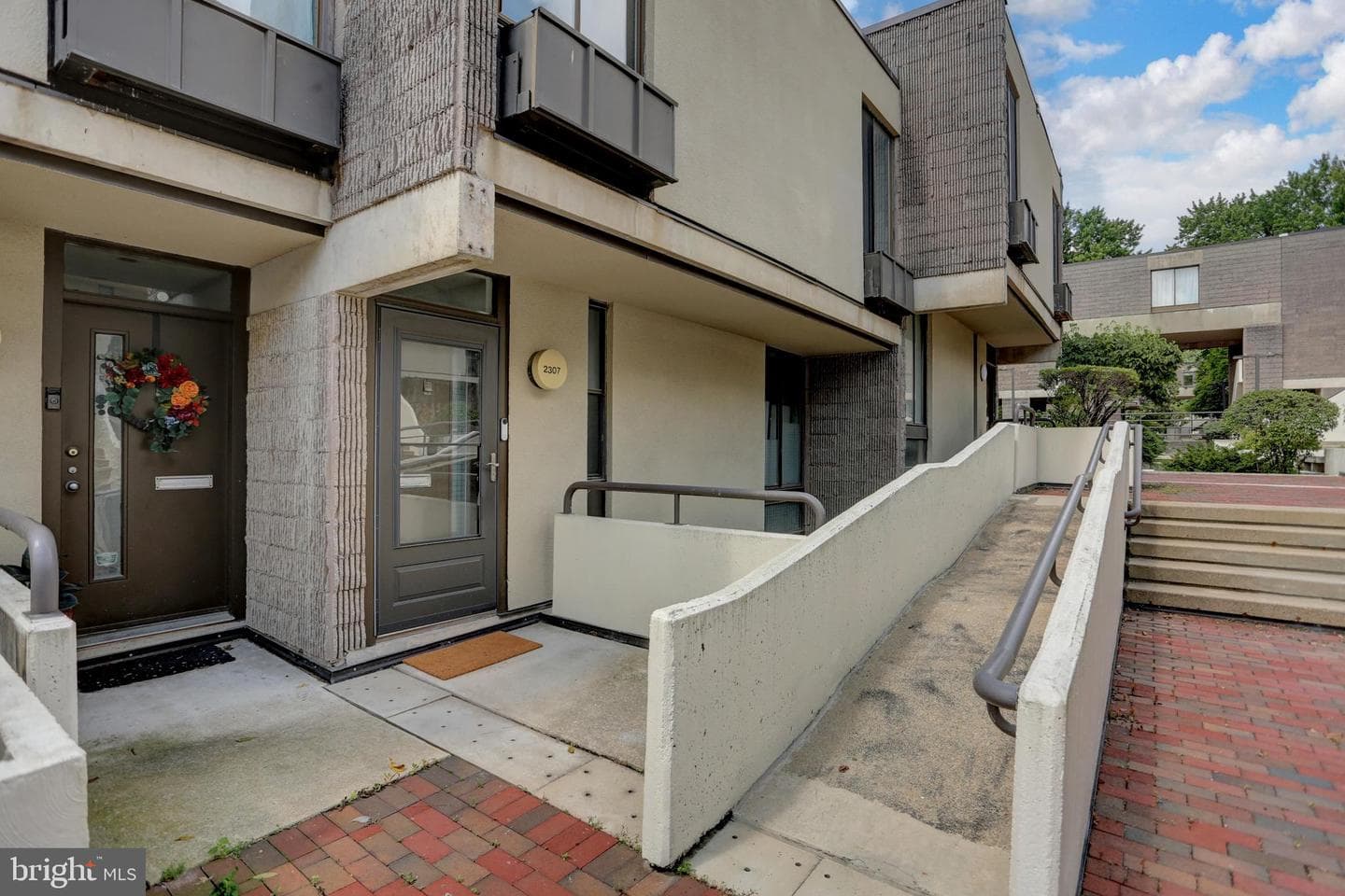 2307 Pennyroyal Terrace photo 46