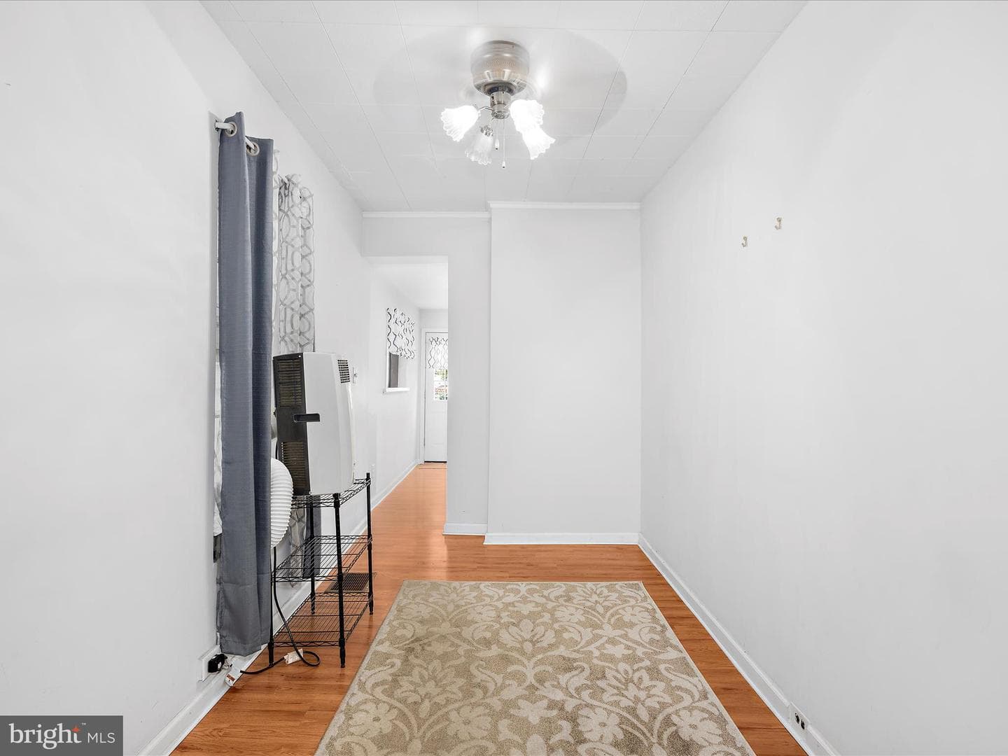 410 E Fort Avenue photo 11
