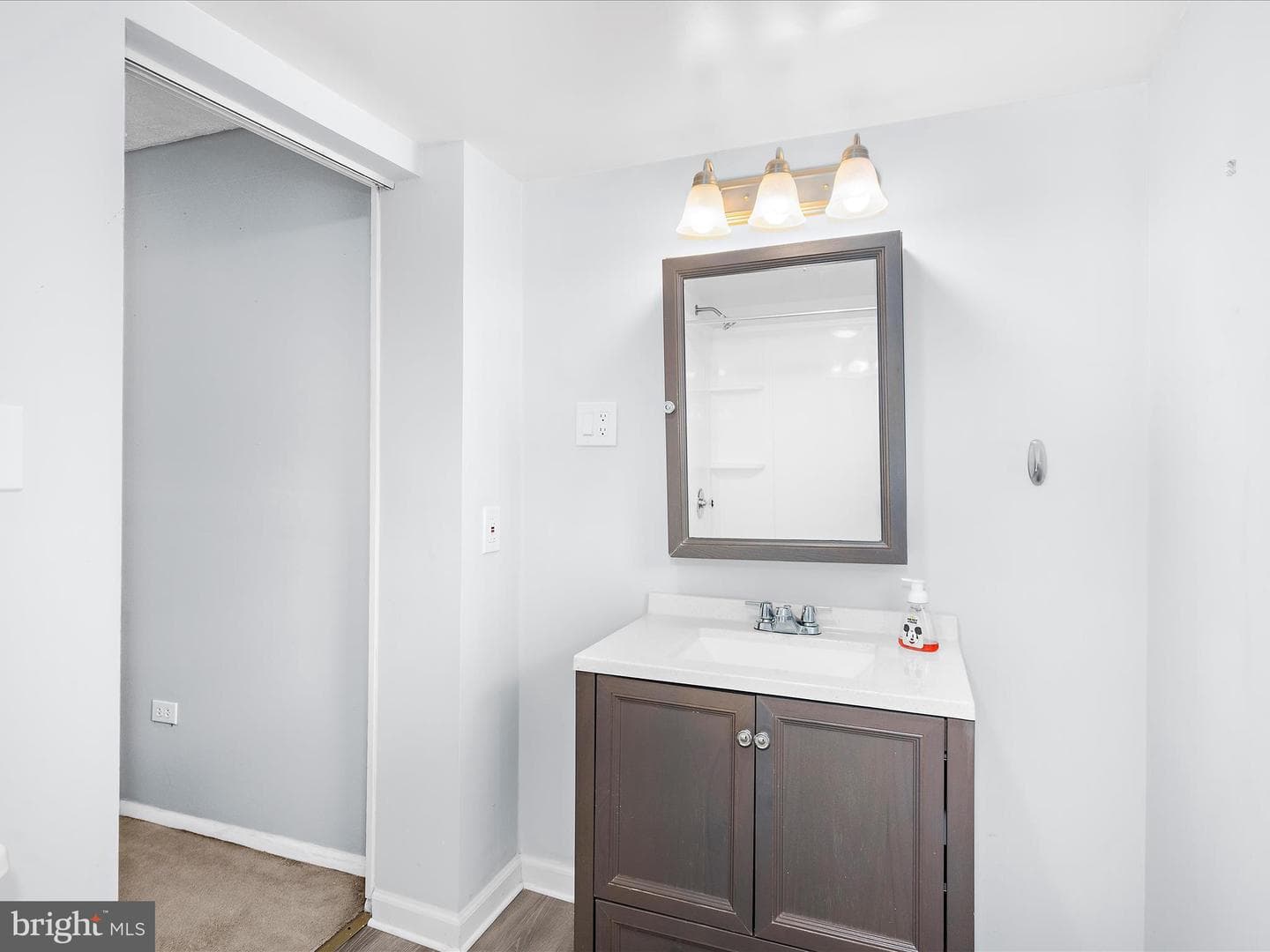 410 E Fort Avenue photo 25