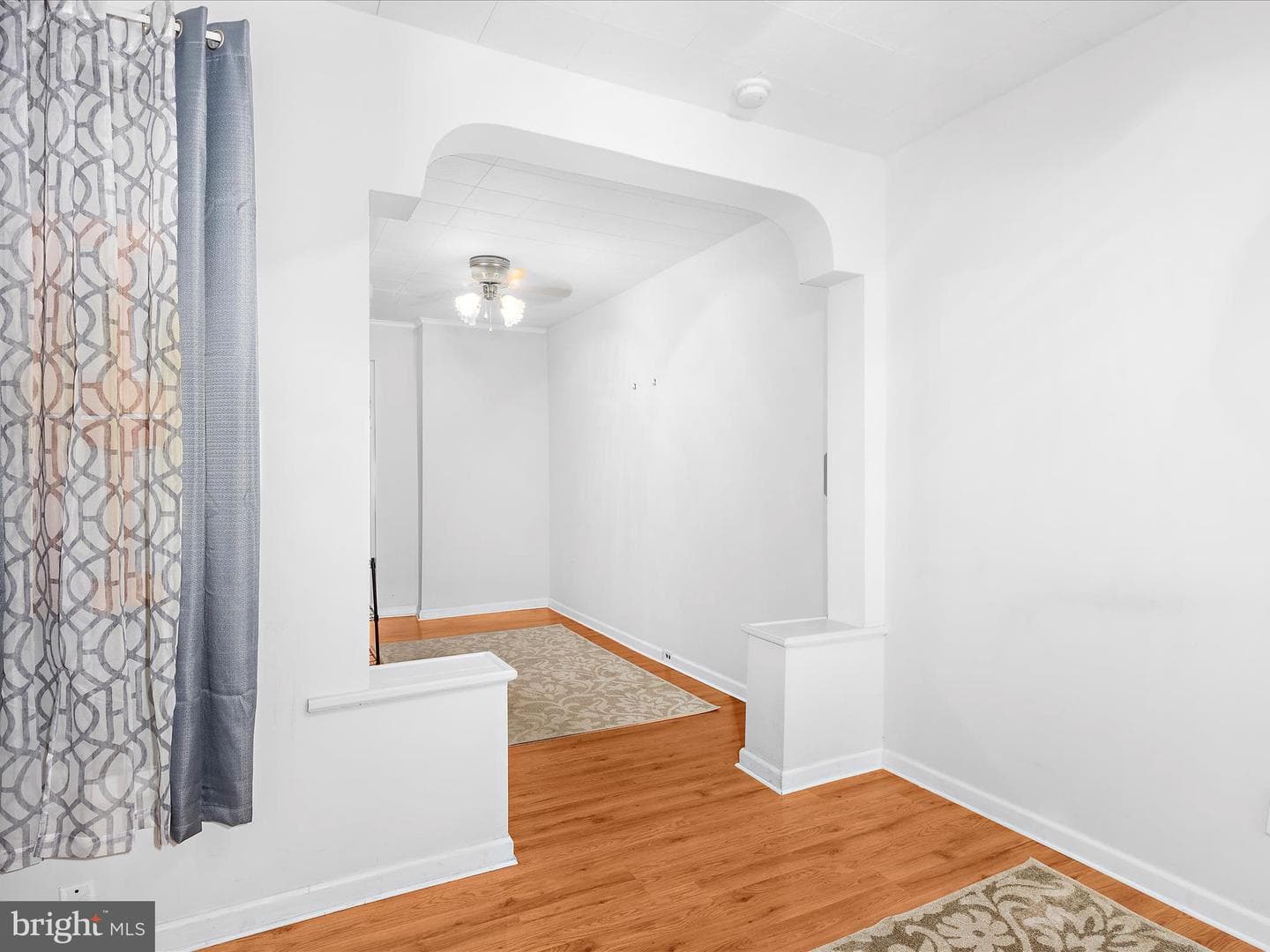 410 E Fort Avenue photo 9