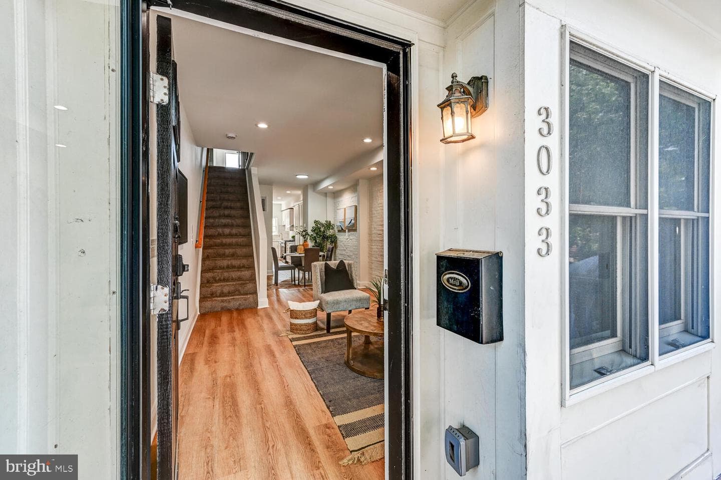 3033 Hudson Street photo 4
