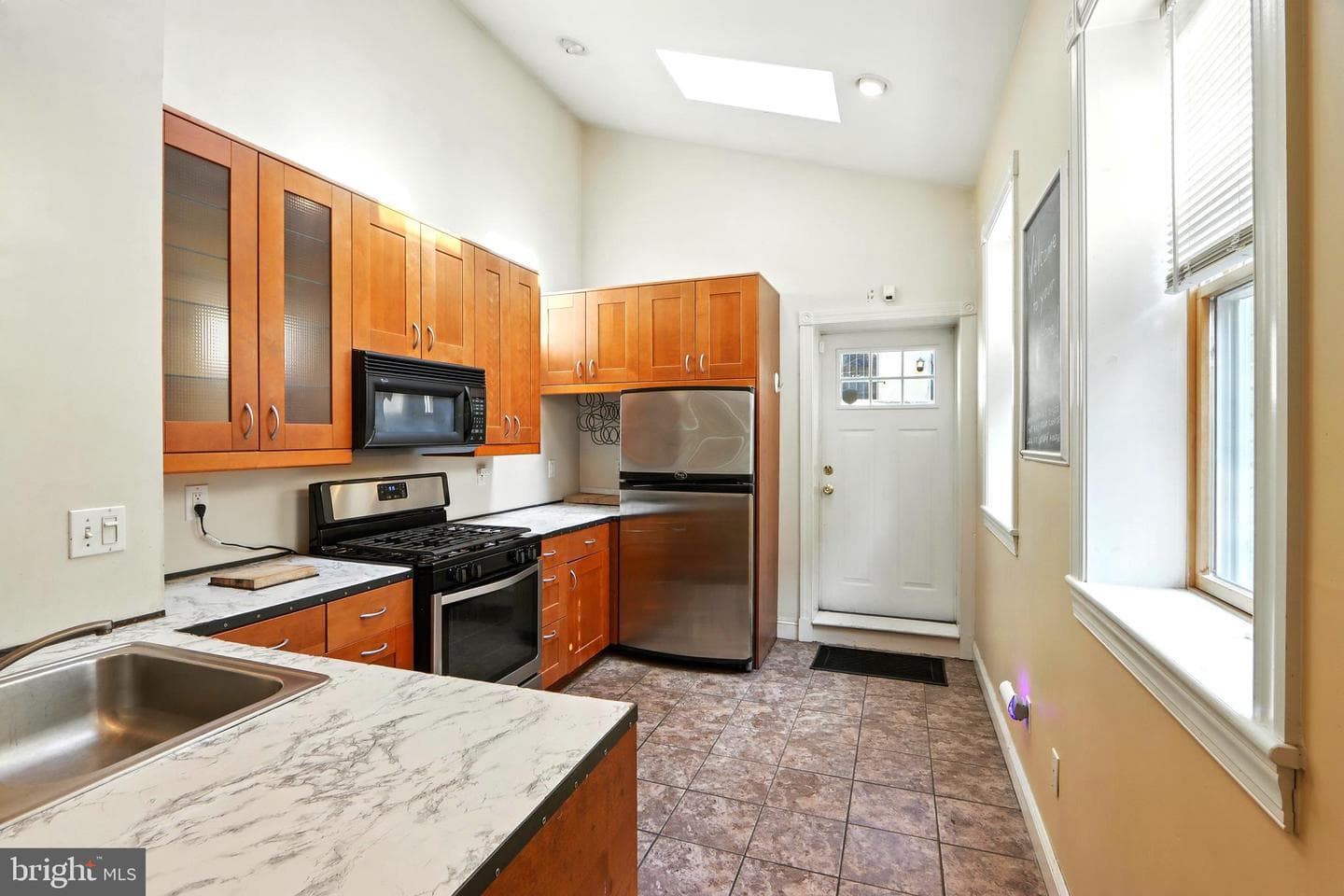 2222 Gough Street photo 13