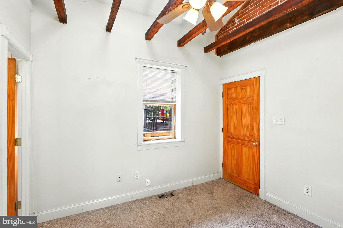 2222 Gough Street photo 16