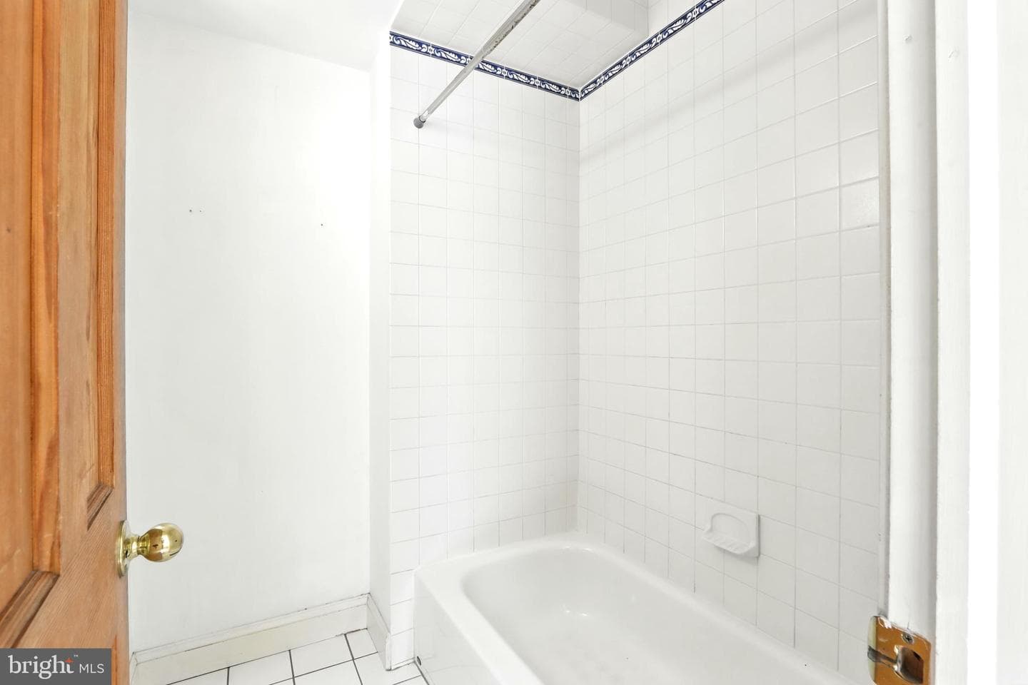 2222 Gough Street photo 19