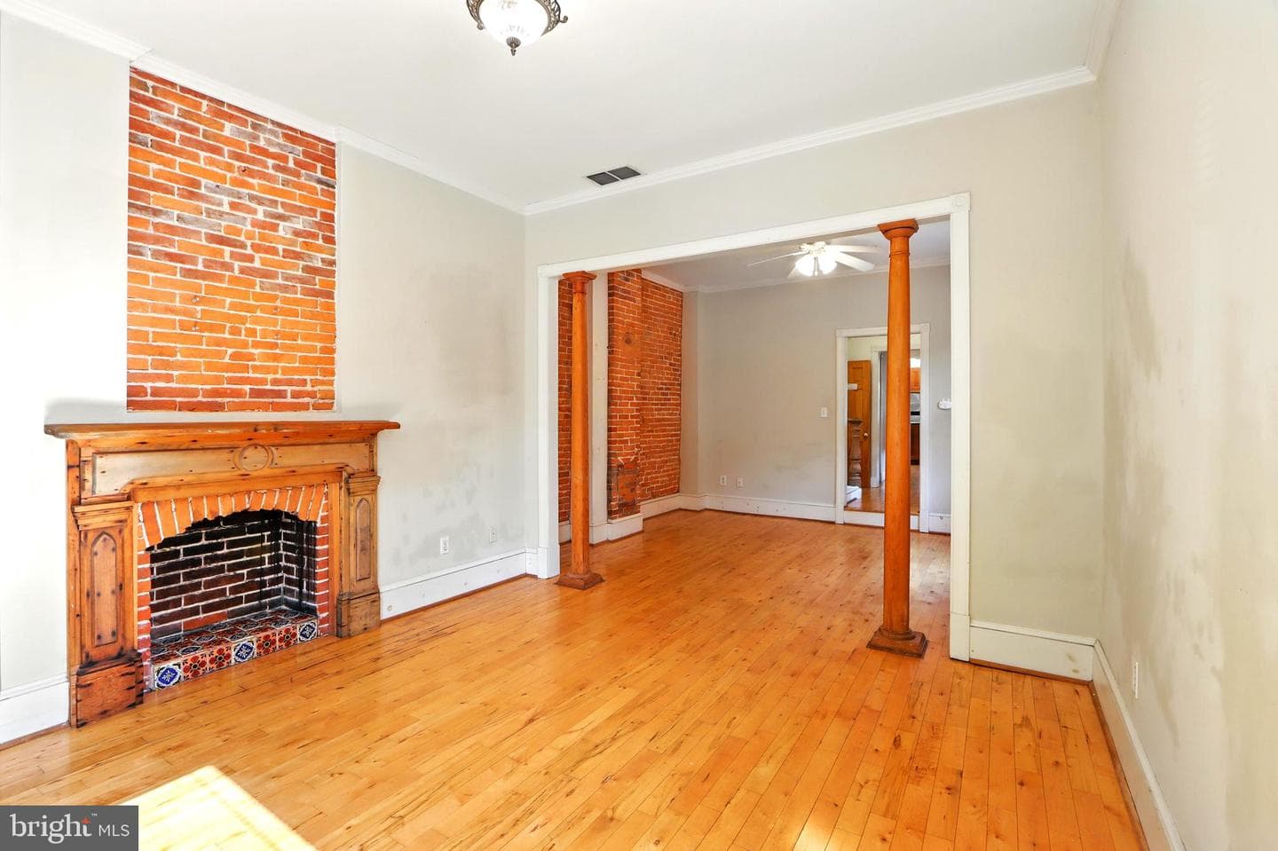 2222 Gough Street photo 5
