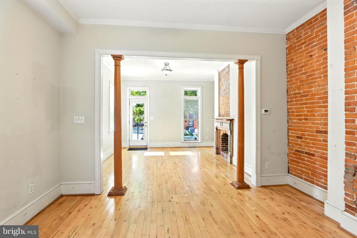 2222 Gough Street photo 7