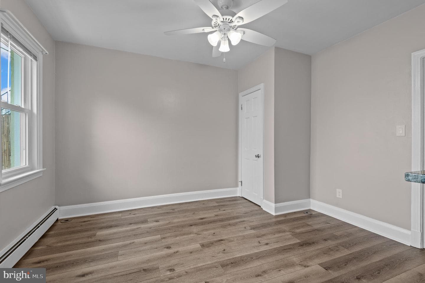 1025 Desoto Road photo 9